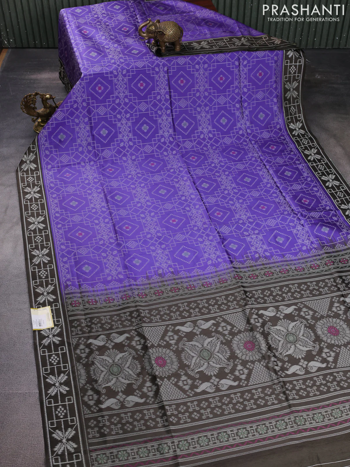 Sambalpuri semi silk saree violet and dark sap green with allover ikat weaves and thread woven border - Image 2