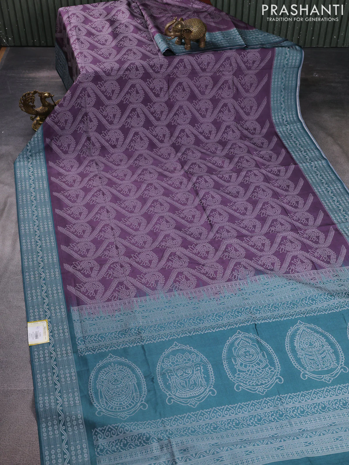 Sambalpuri semi silk saree wine shade and peacock green with allover ikat weaves and thread woven border - Image 2