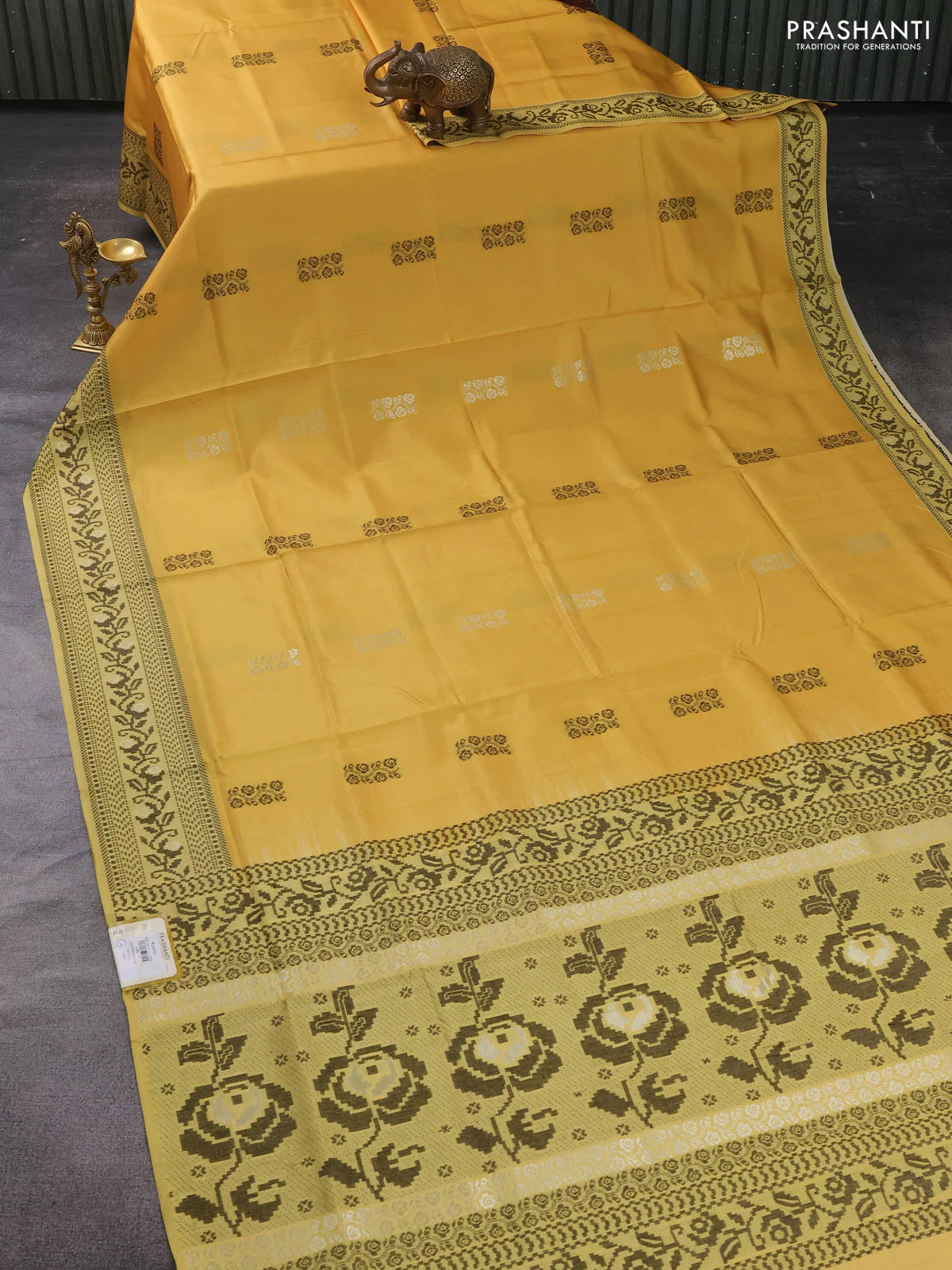 Sambalpuri semi silk saree yellow with thread woven ikat buttas and thread woven border - Image 2