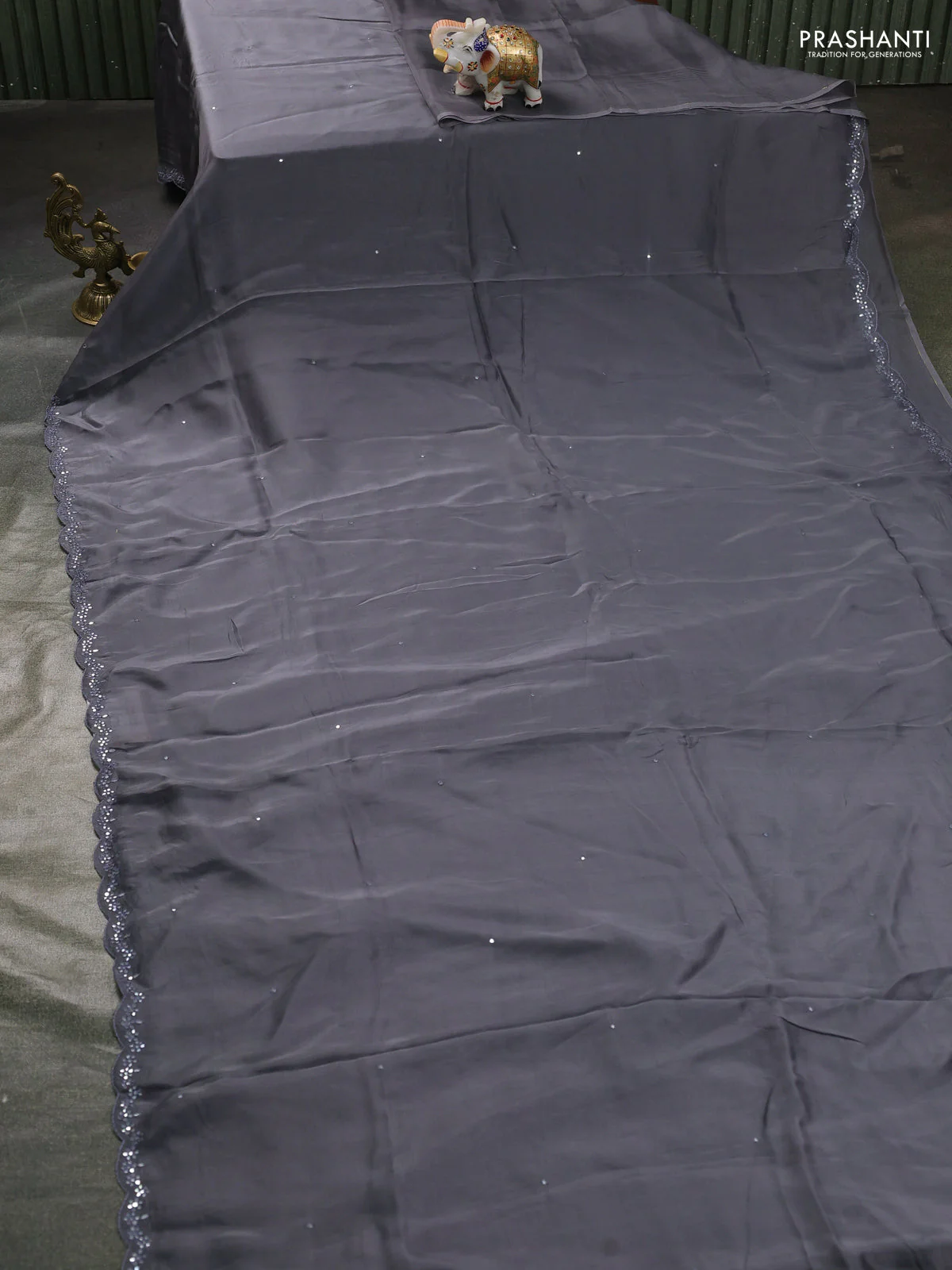 Satin organza silk saree grey and black with mirror embroidery work and ajrakh printed blouse - Image 2