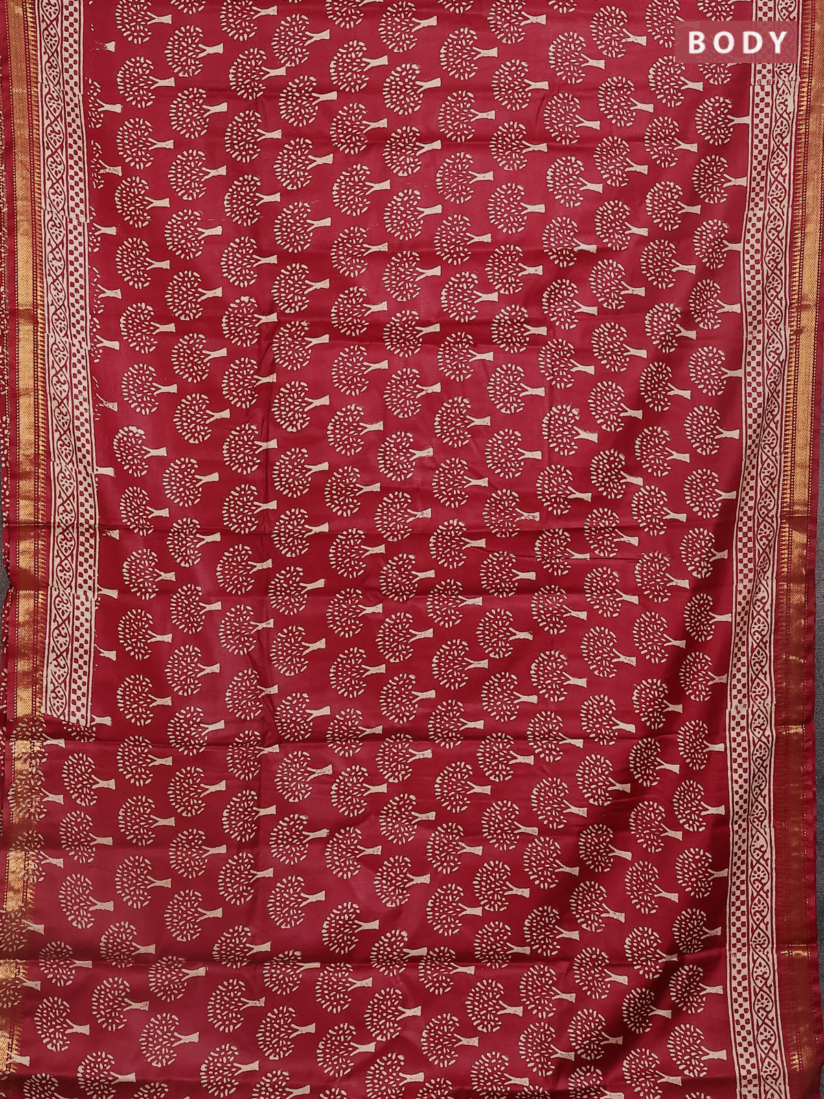 Semi bhagalpuri saree maroon with allover prints and zari woven border - Image 2