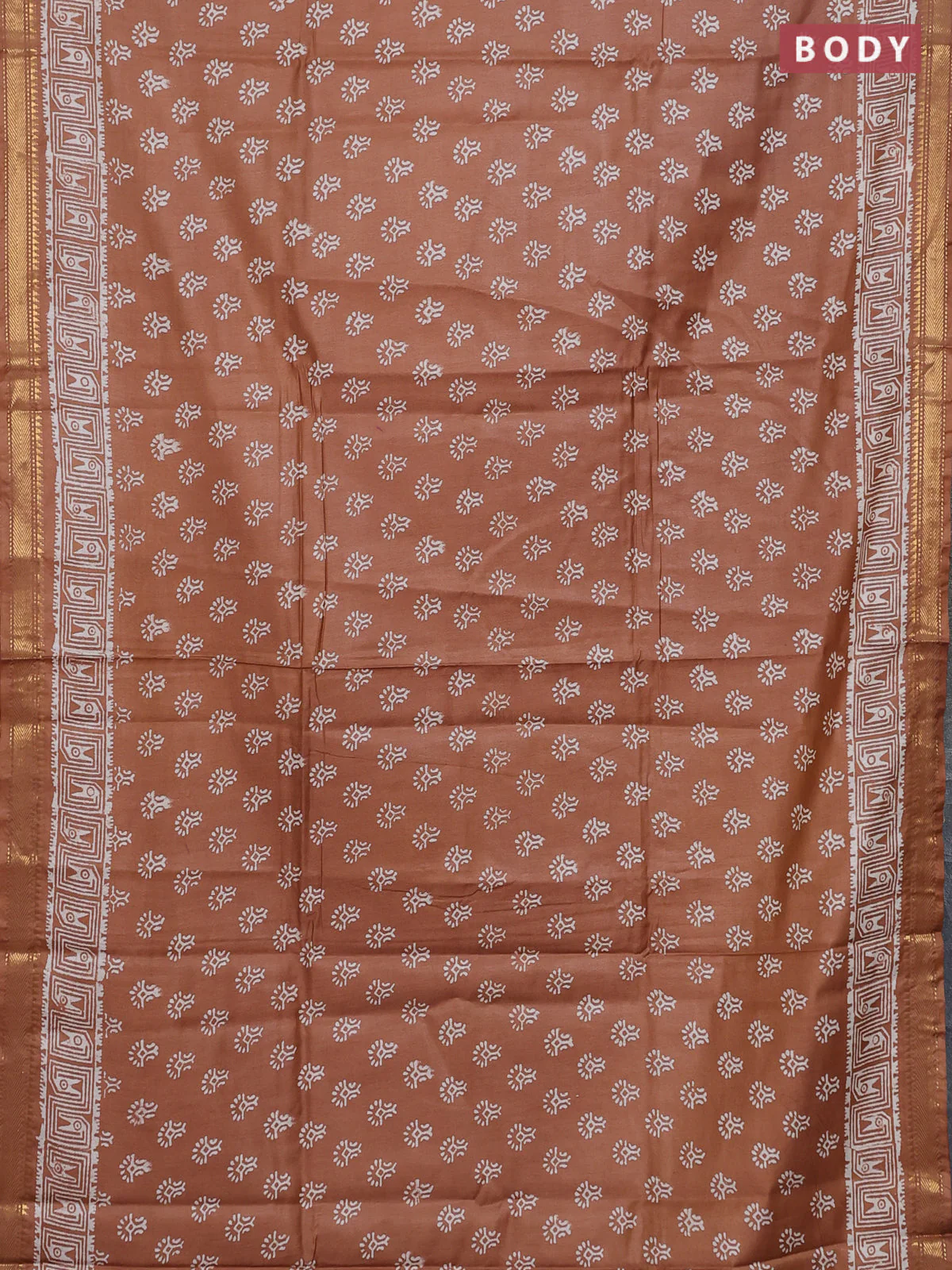 Semi bhagalpuri saree sandal with allover prints and zari woven border - Image 2