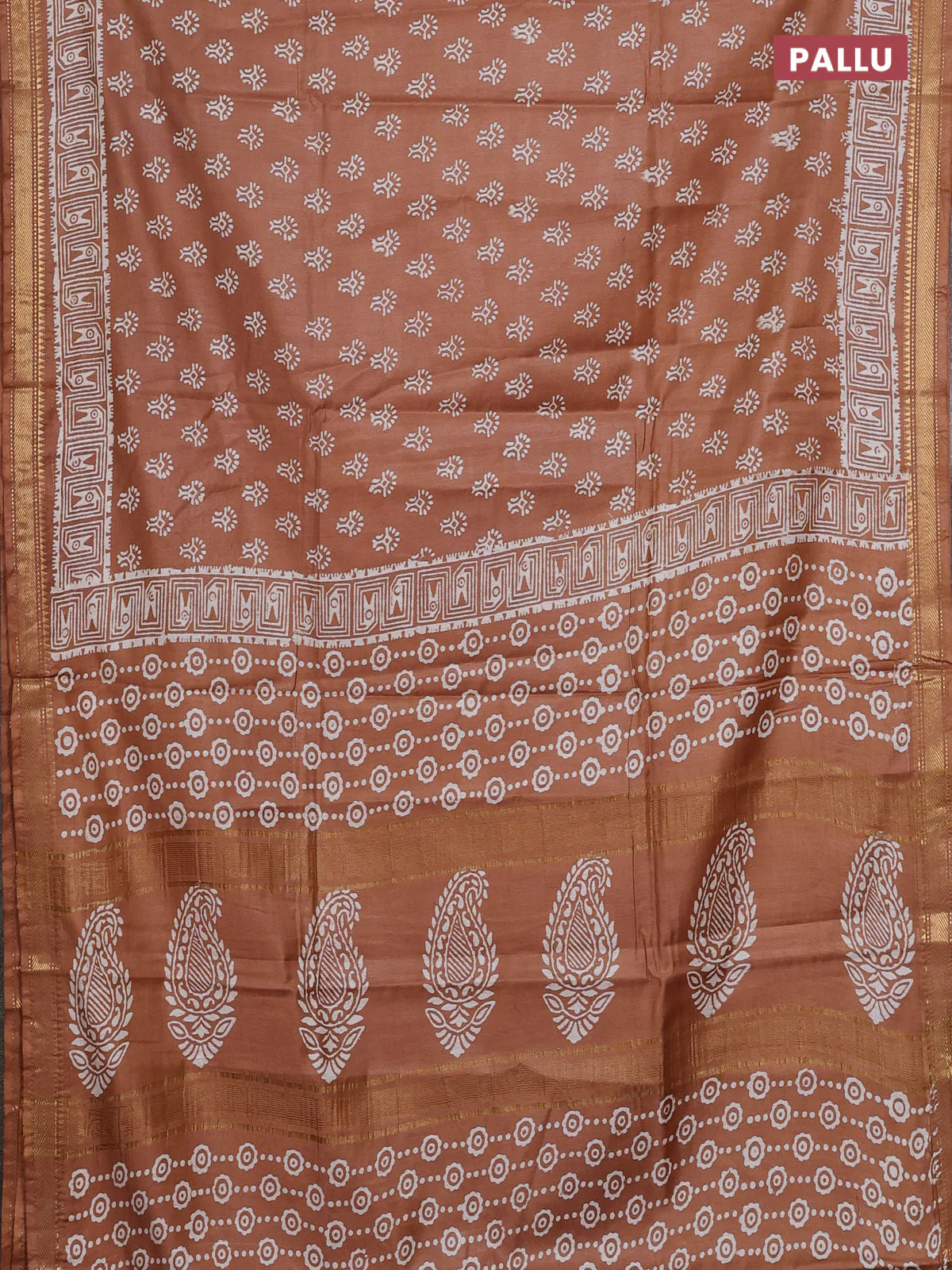 Semi bhagalpuri saree sandal with allover prints and zari woven border - Image 3
