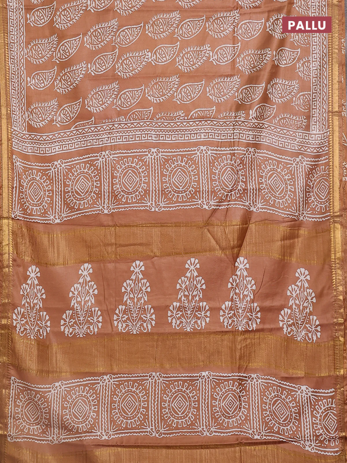 Semi bhagalpuri saree sandal with allover prints and zari woven border - Image 3