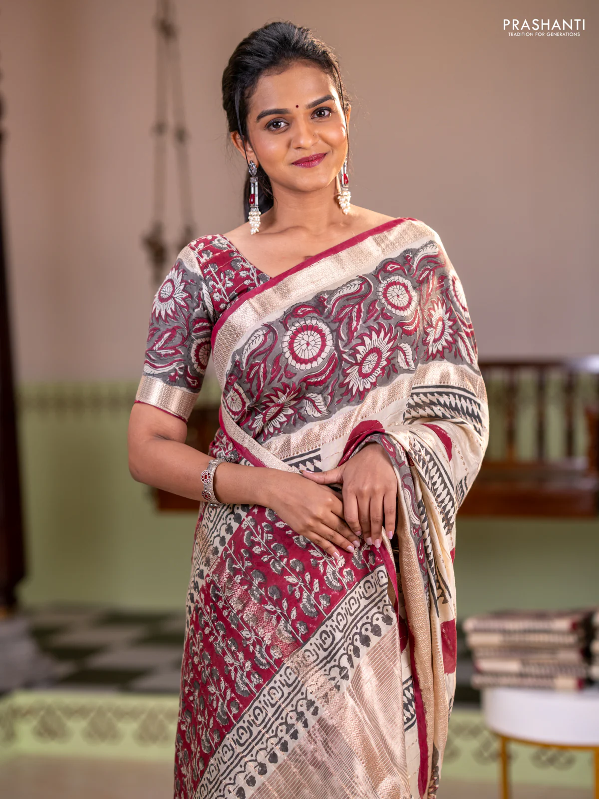 Semi chanderi saree cream and grey with allover zari weaves & geometric block prints and long printed border - Image 5