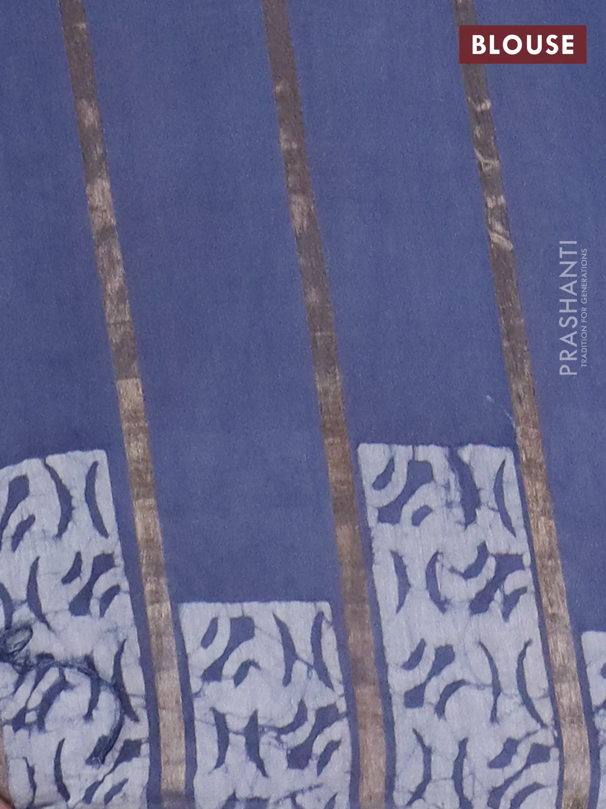 Semi chanderi saree grey with allover zari strips & batik butta prints in borderless style - Image 4