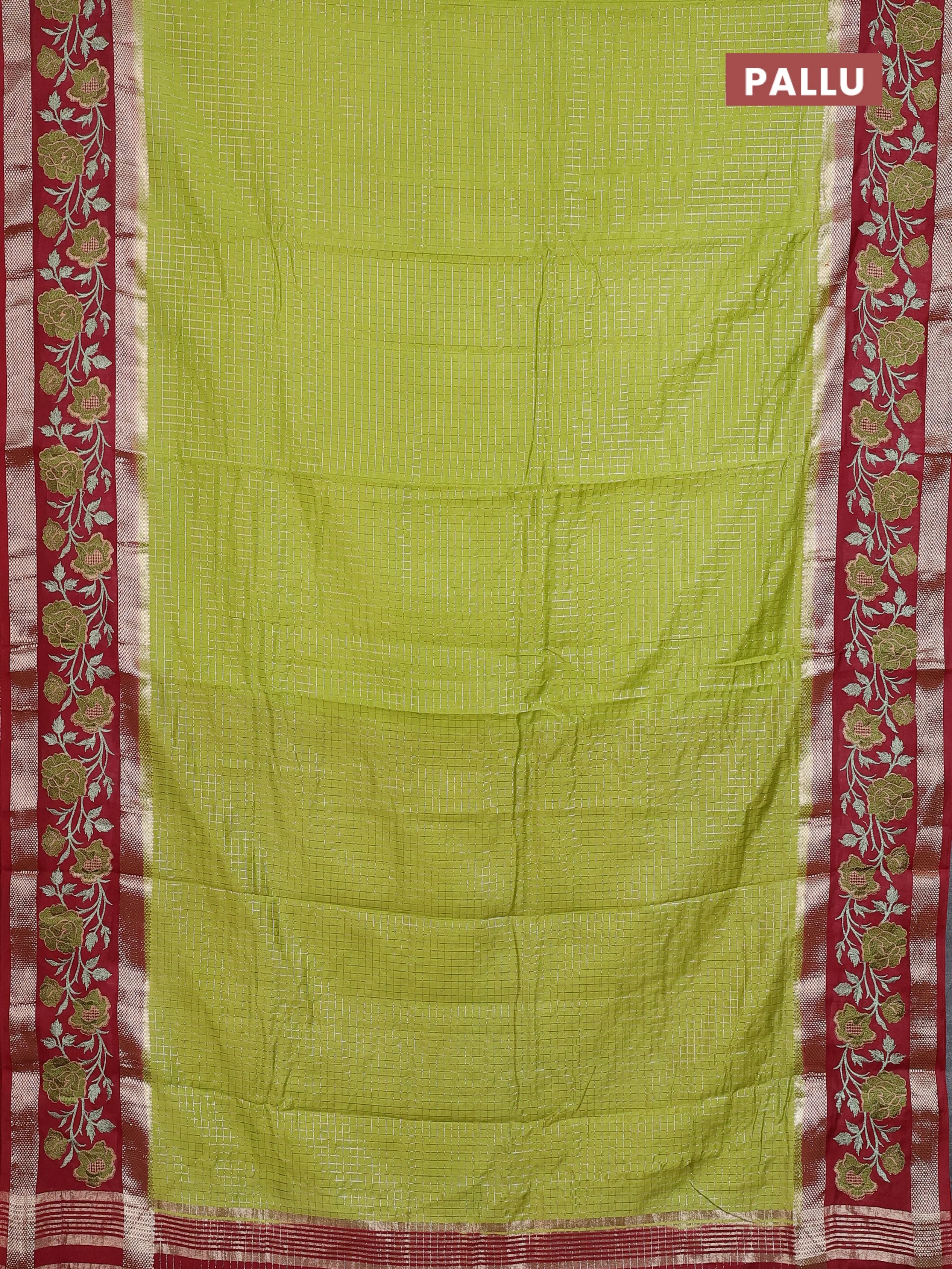 Semi chanderi saree light green and maroon with allover zari woven checked pattern and embroidery zari border - Image 3