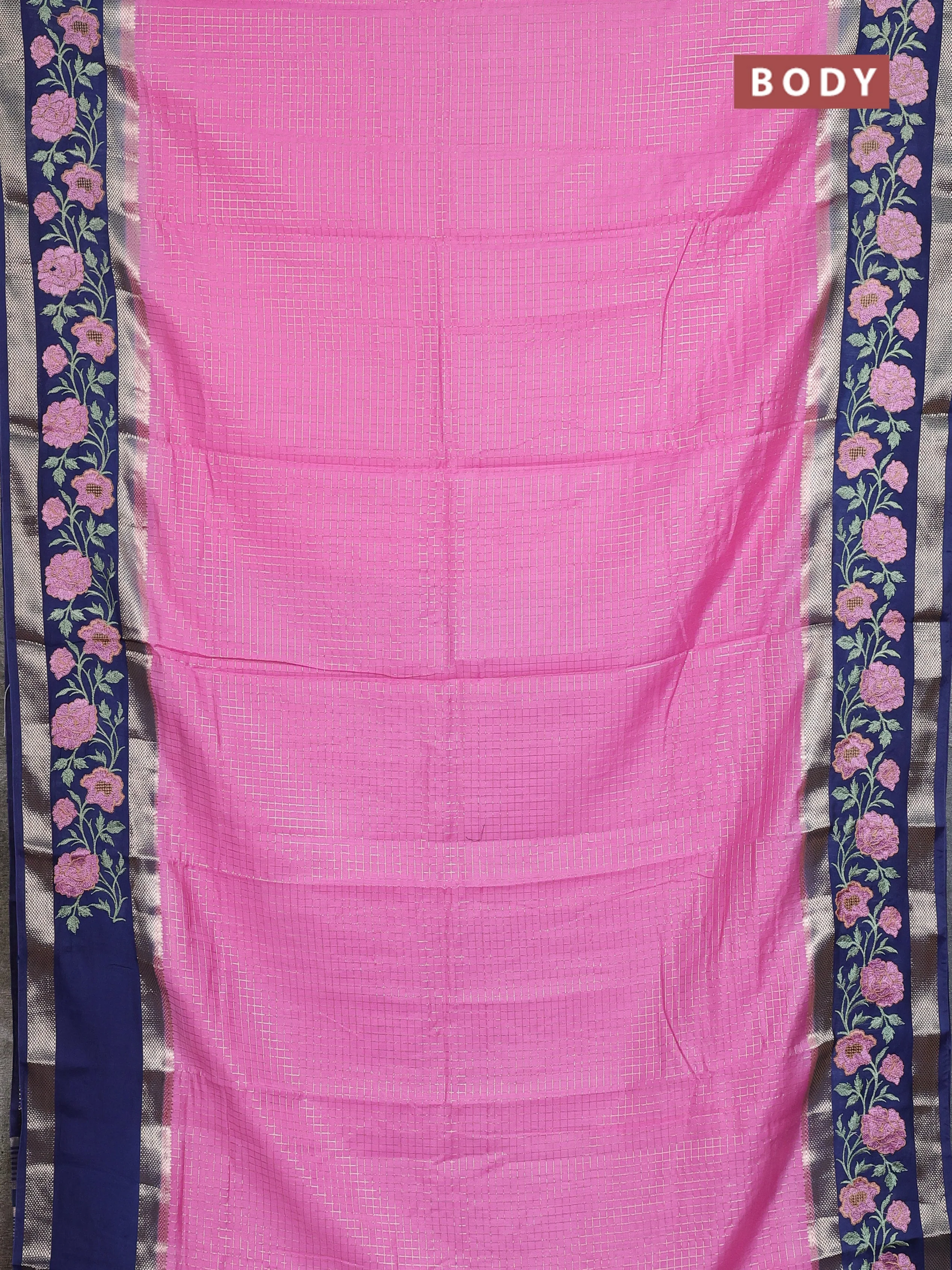 Semi chanderi saree light pink and navy blue with allover zari woven checked pattern and embroidery zari border - Image 2