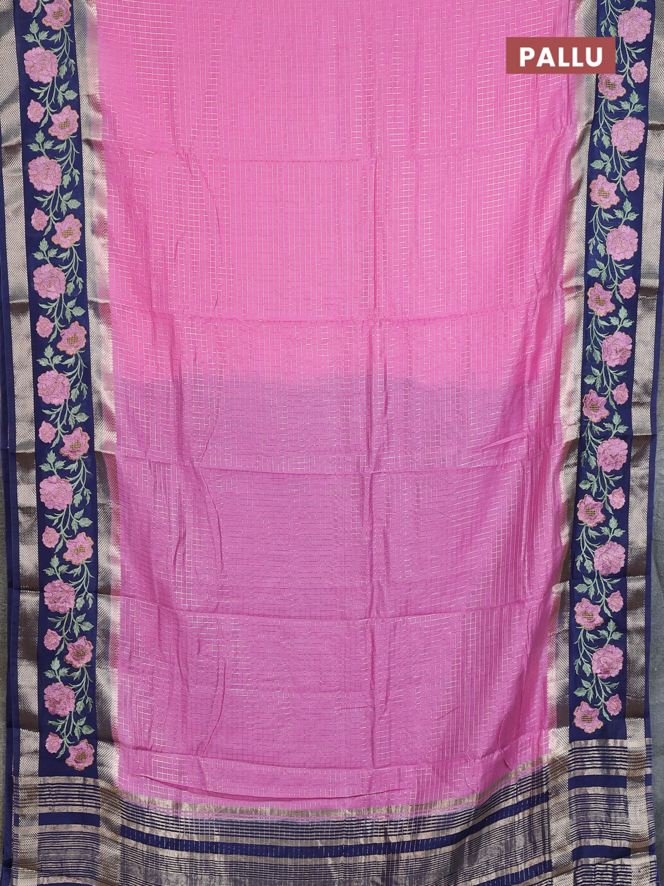 Semi chanderi saree light pink and navy blue with allover zari woven checked pattern and embroidery zari border - Image 3