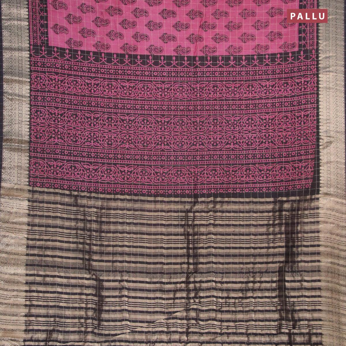 Semi chanderi saree maroon shade and black with allover paisley prints & zari checked pattern and zari woven border - Image 3