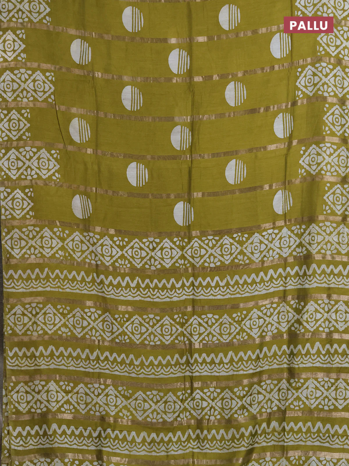 Semi chanderi saree mehendi green with allover zari strips & batik butta prints in borderless style - Image 3
