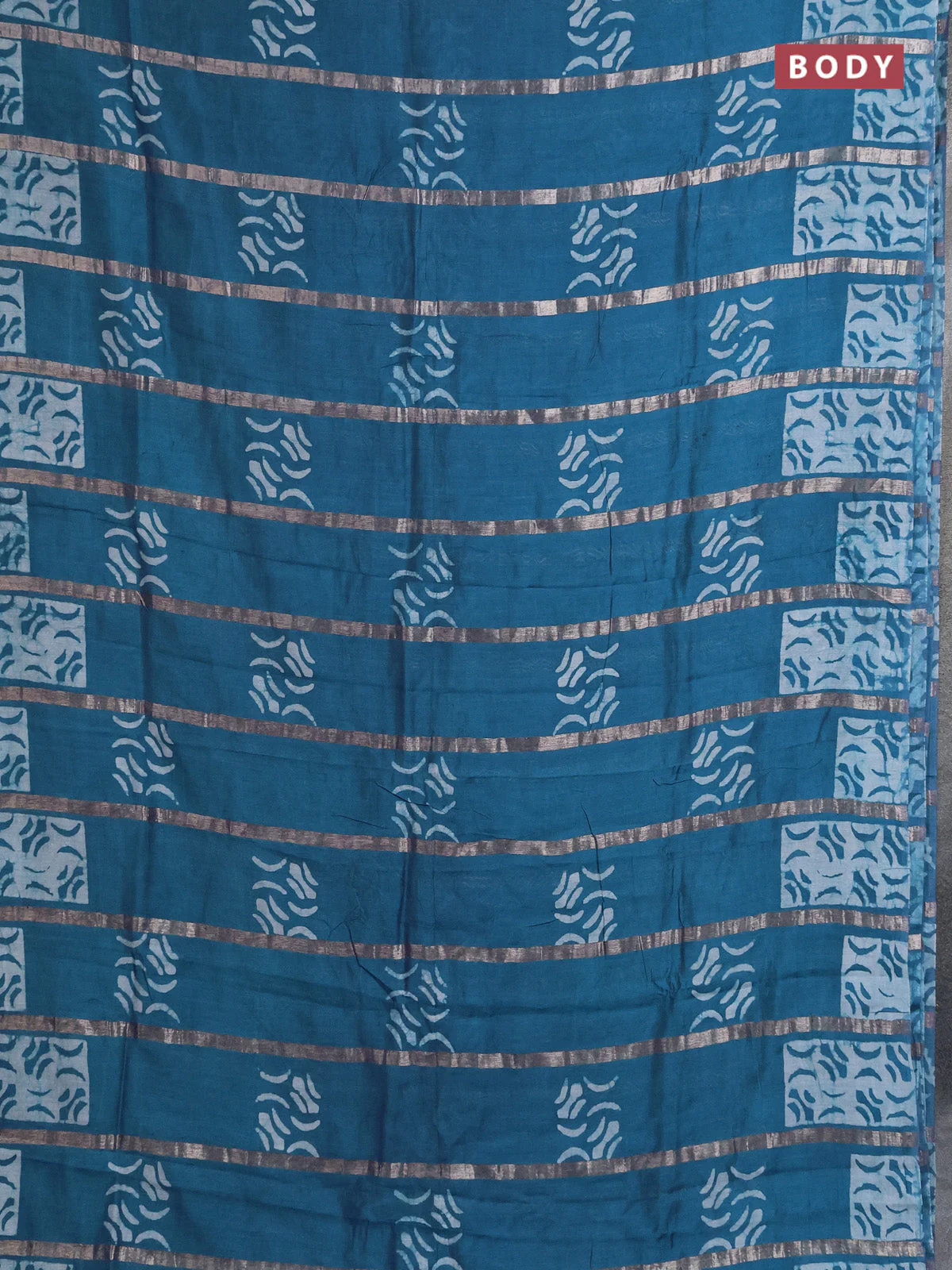 Semi chanderi saree peacock green with allover zari strips & batik butta prints in borderless style - Image 2