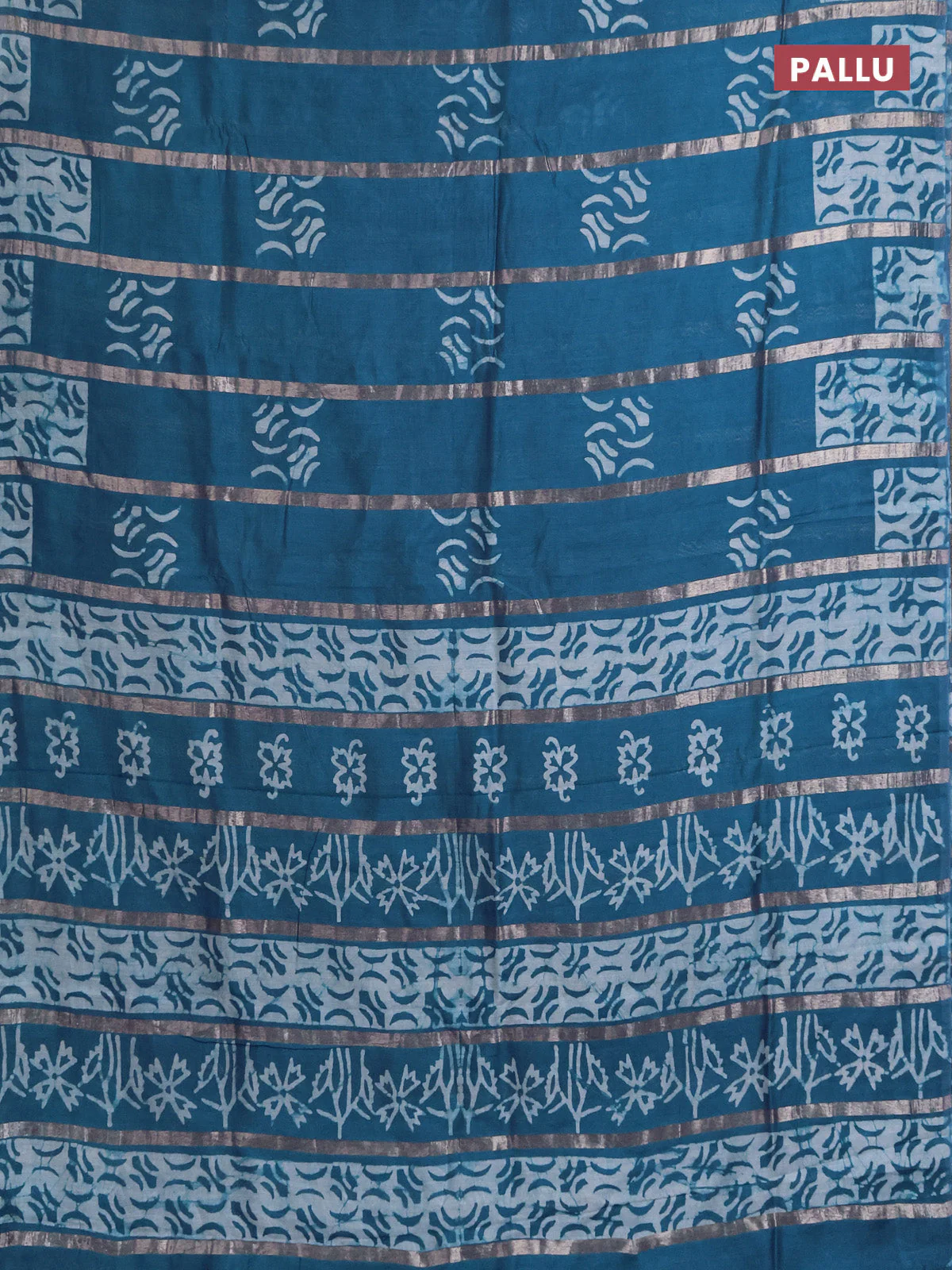 Semi chanderi saree peacock green with allover zari strips & batik butta prints in borderless style - Image 3