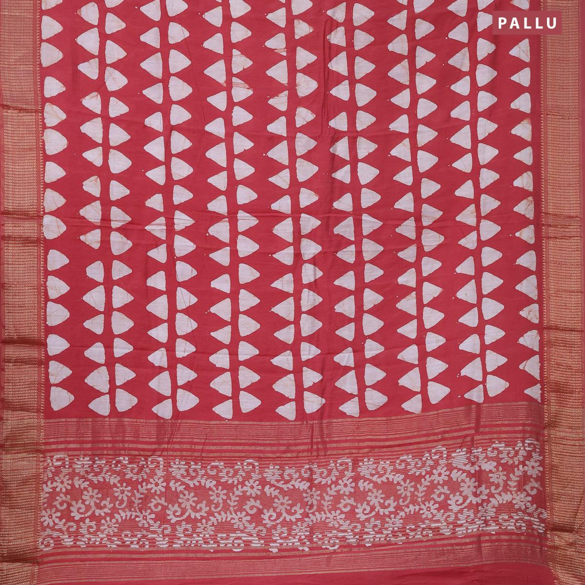 Semi gadwal saree maroon with allover batik buttas prints and zari woven border - Image 3
