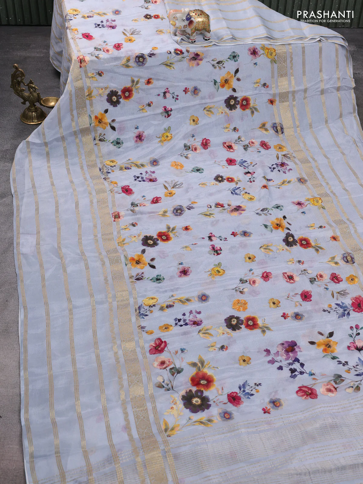 Semi georgette saree grey with allover floral prints and long zari woven border - Image 2