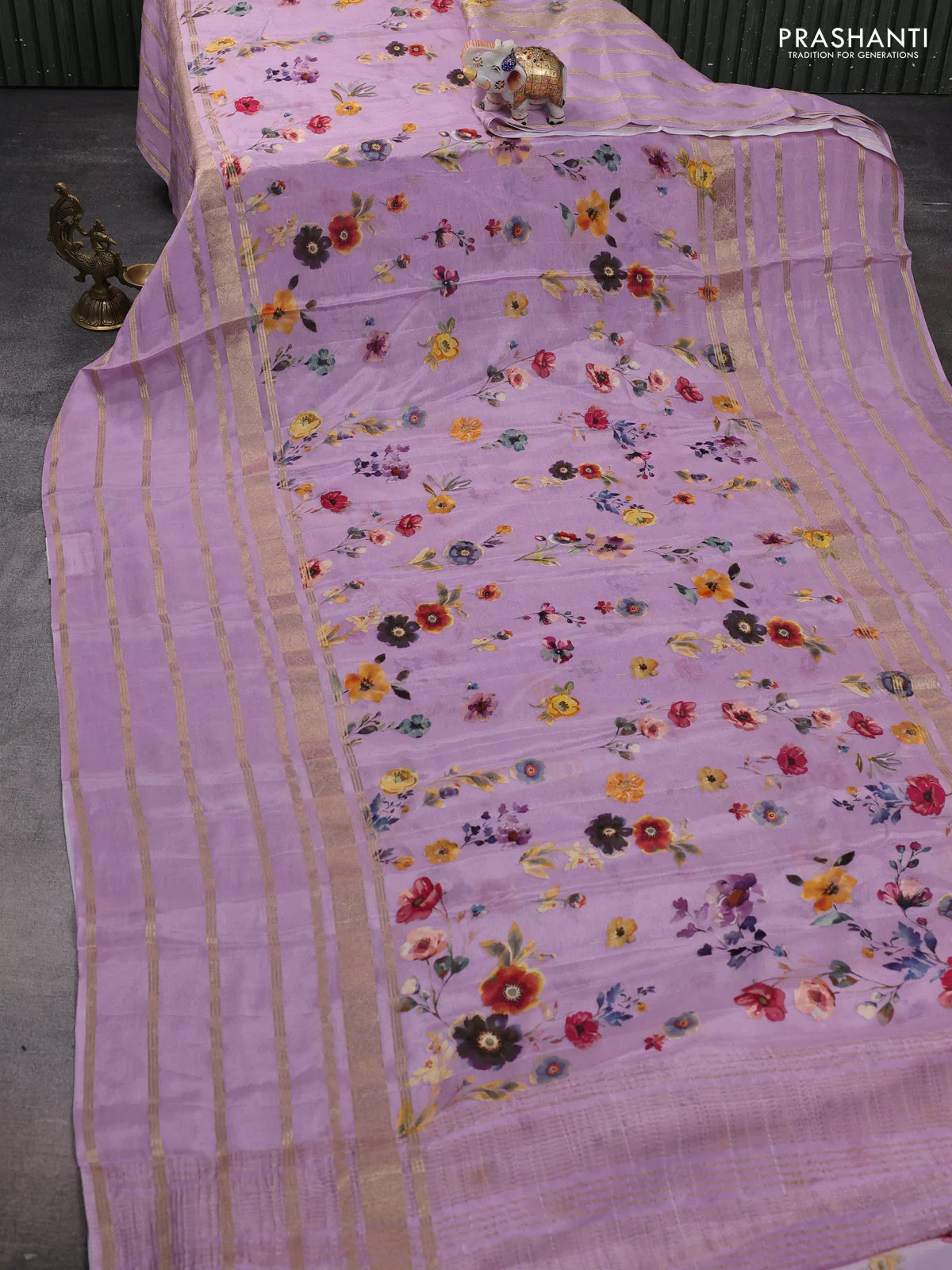 Semi georgette saree lavender with allover floral prints and long zari woven border - Image 2