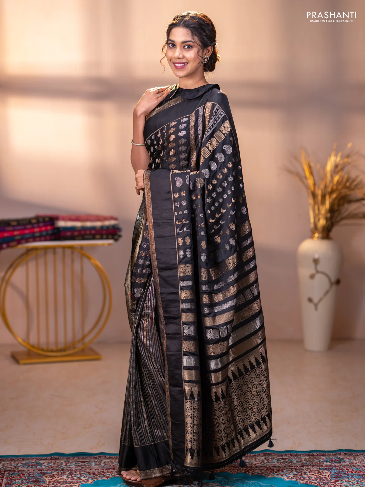 Semi kanchipuram partly saree black with allover silver & zari weaves and rettapet zari woven border - Image 3