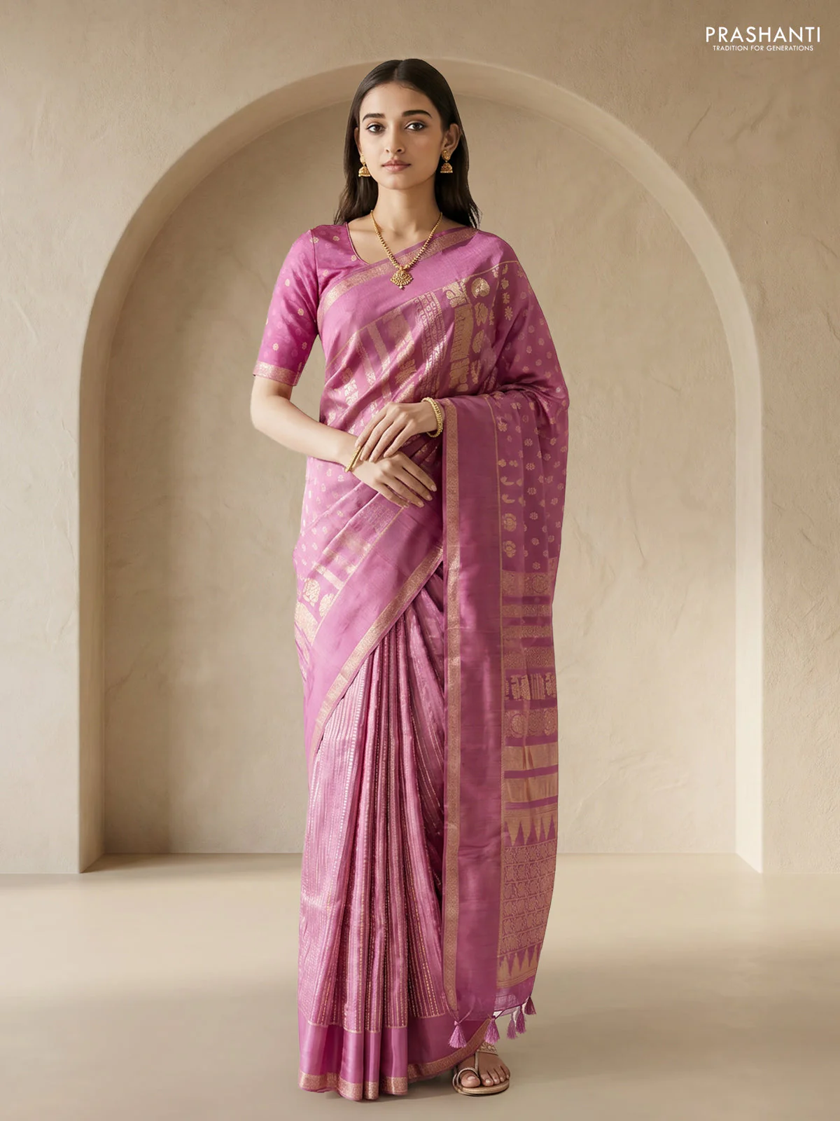 Semi kanchipuram partly saree mauve pink with allover silver & zari weaves and rettapet zari woven border - Image 2