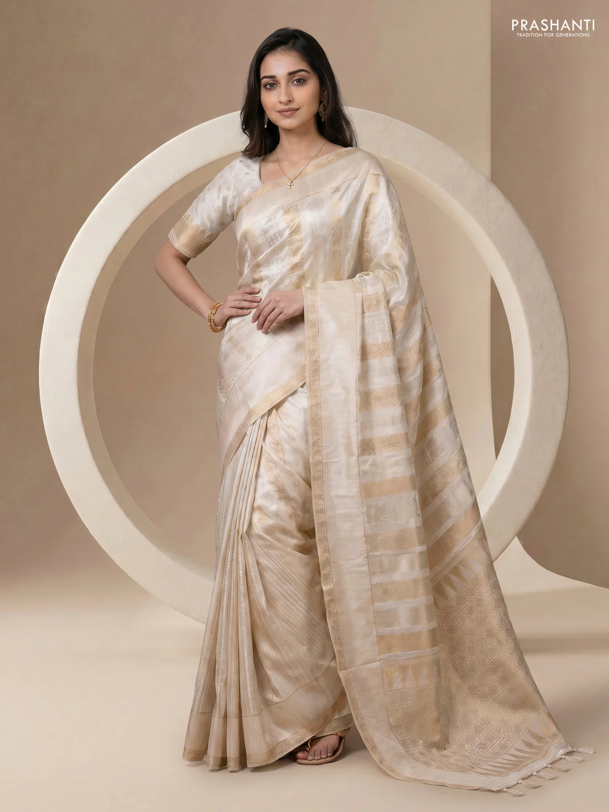 Semi kanchipuram partly saree off white with allover silver & zari weaves and rettapet zari woven border - Image 2