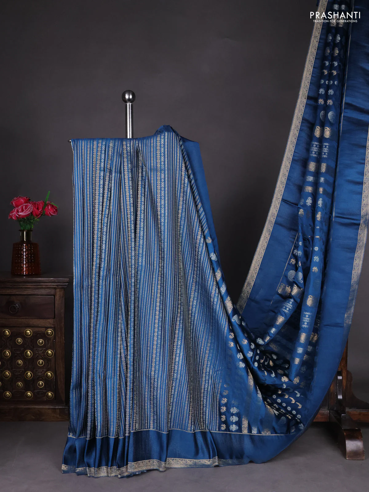 Semi kanchipuram partly saree peacock blue with allover silver & zari weaves and rettapet zari woven border - Image 3
