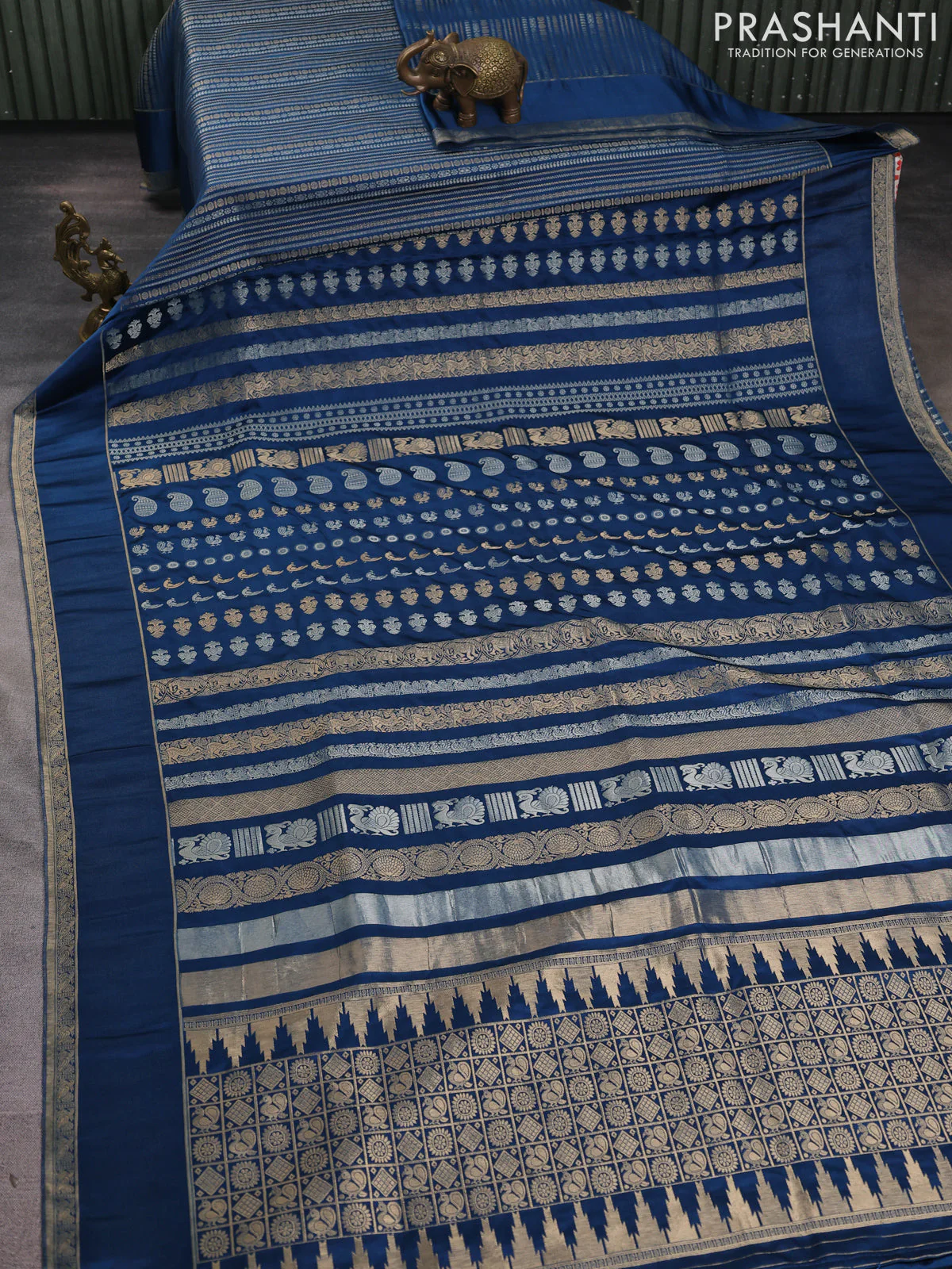 Semi kanchipuram partly saree peacock blue with allover silver & zari weaves and rettapet zari woven border - Image 4