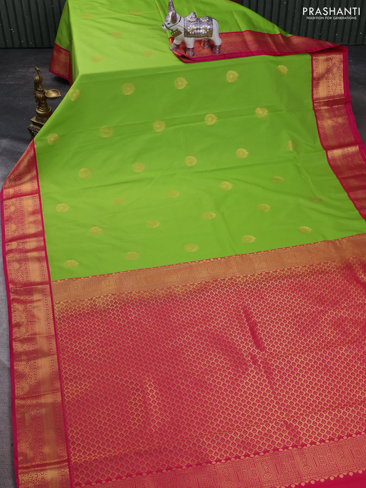 Semi kanchipuram silk saree light green and pink with zari woven buttas and zari woven border - Image 2