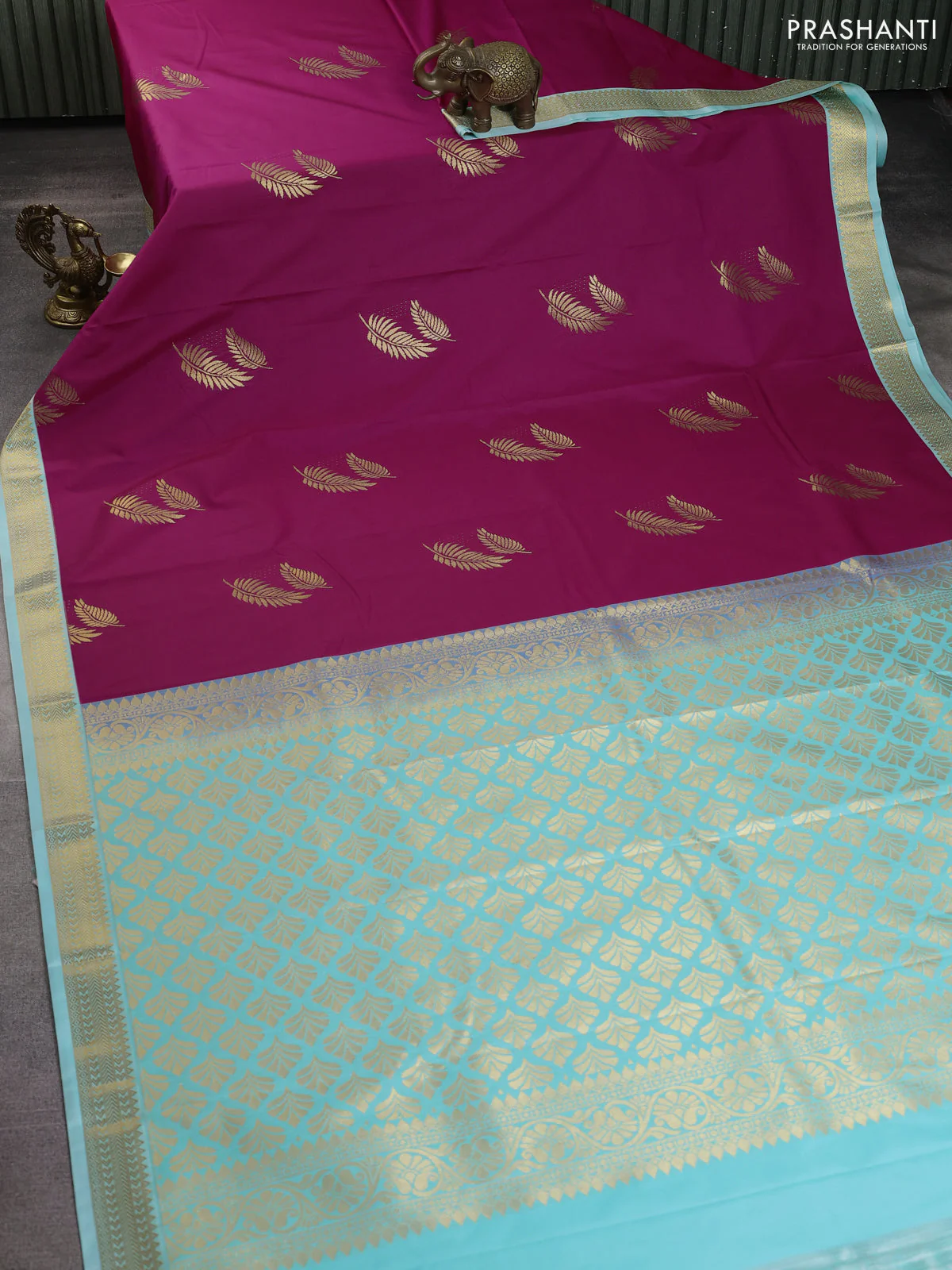 Semi kanchipuram silk saree magenta pink and teal green with zari woven buttas and zari woven korvai border - Image 2