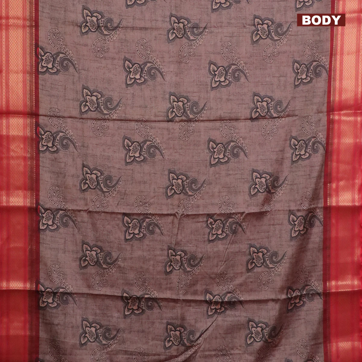 Semi kanchipuram silk saree pastel brown grey and red with allover floral butta prints and zari woven border - Image 2
