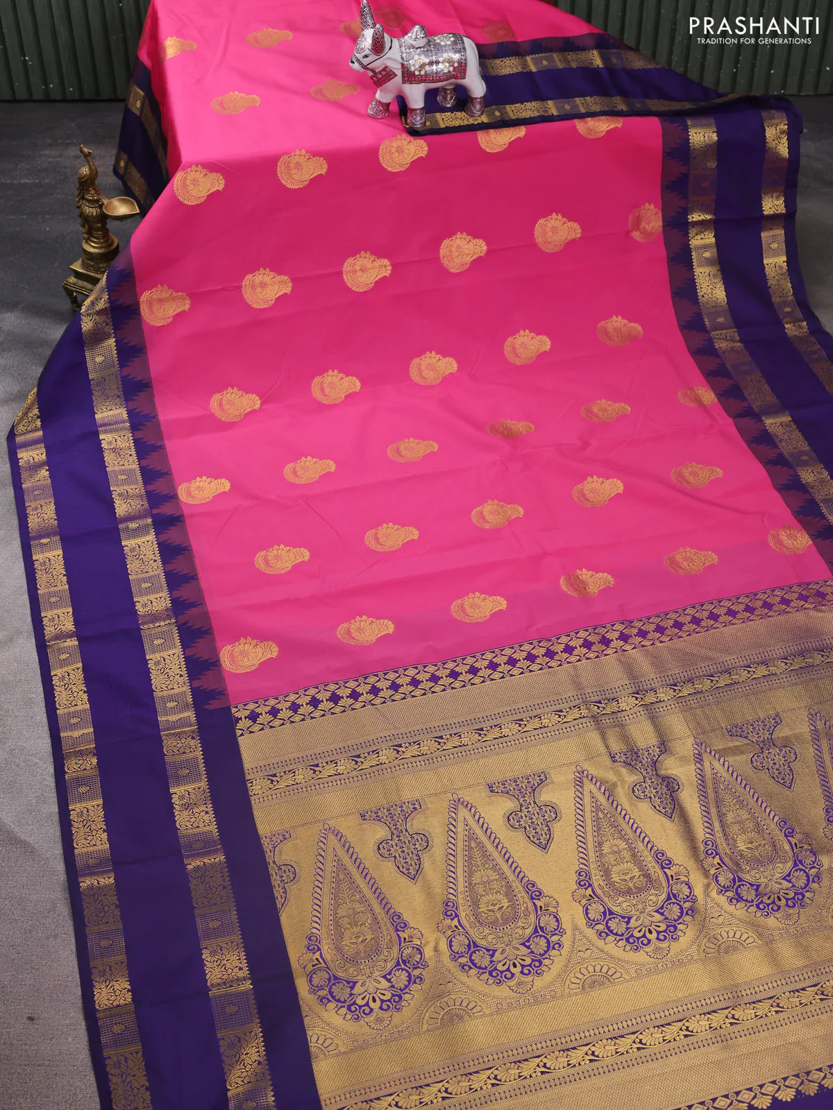 Semi kanchipuram silk saree pink and navy blue with zari woven buttas and temple design rettapet zari woven border - Image 2