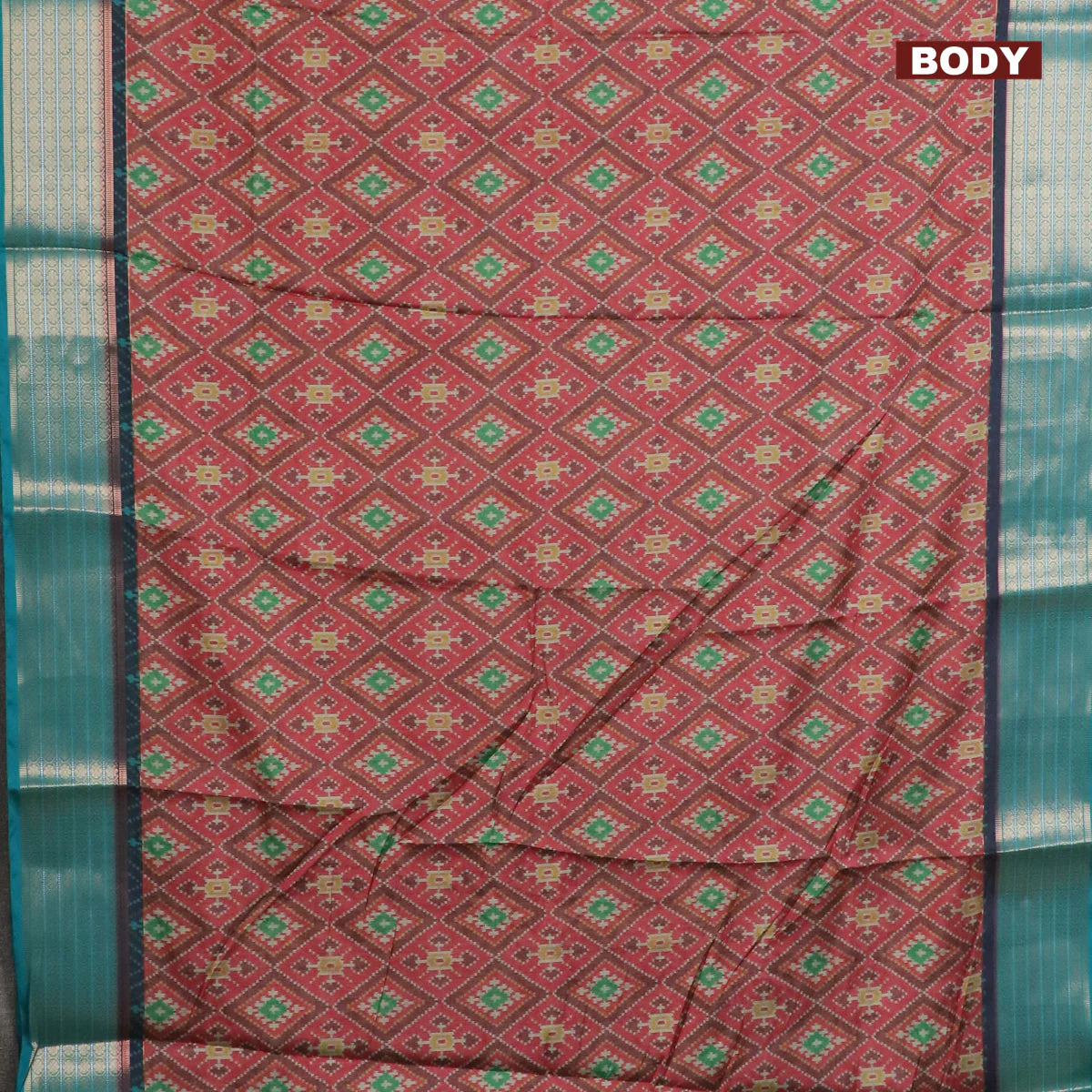 Semi kanchipuram silk saree red and teal green with allover ikat digital prints and zari woven border - Image 2