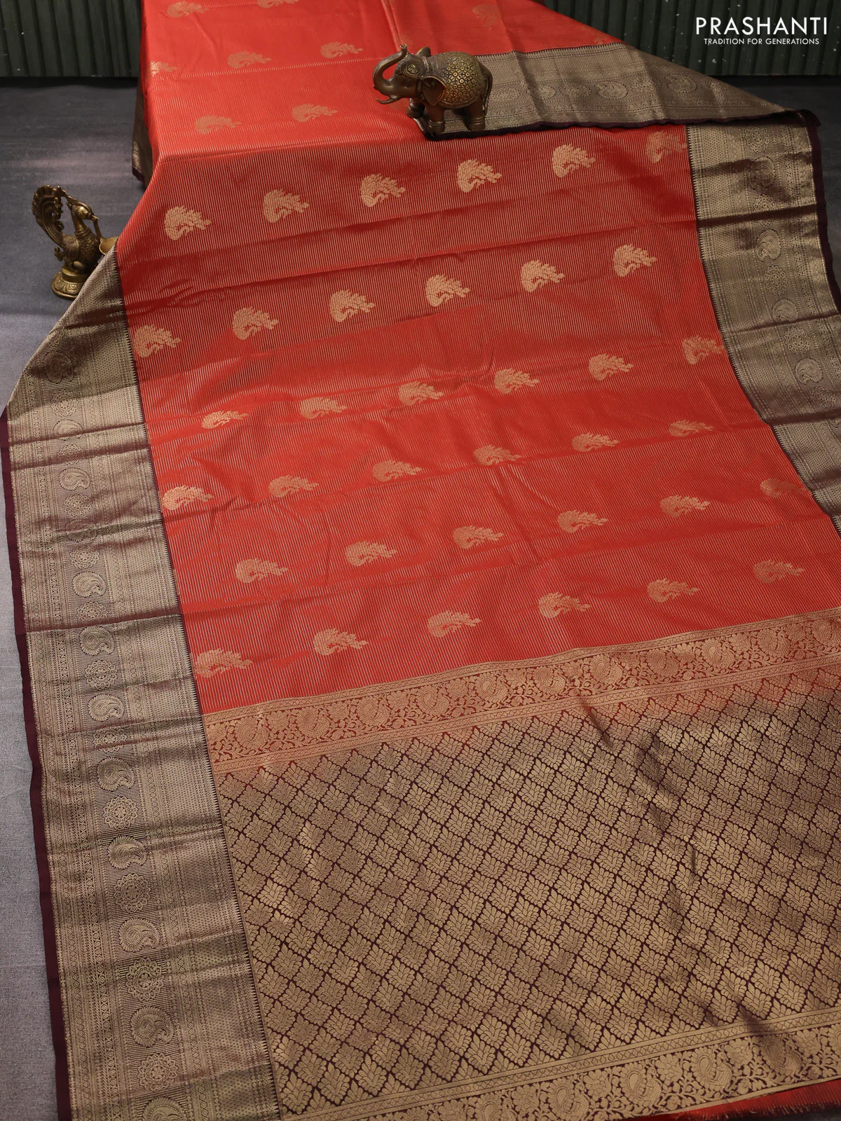 Semi kanchipuram silk saree rustic orange and coffee brown with allover zari weaves & buttas and zari woven border - Image 2