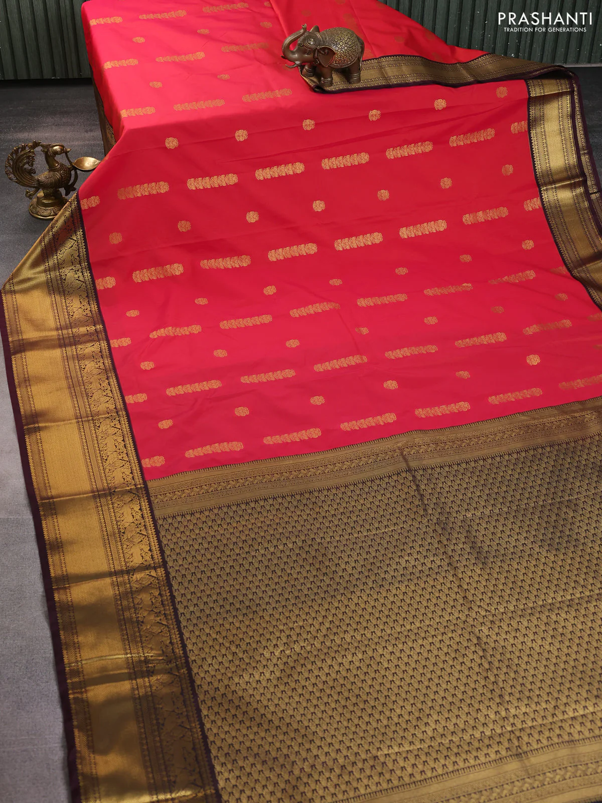 Semi kanchipuram silk saree tomato red and deep maroon with zari woven buttas and long rich zari woven border - Image 2