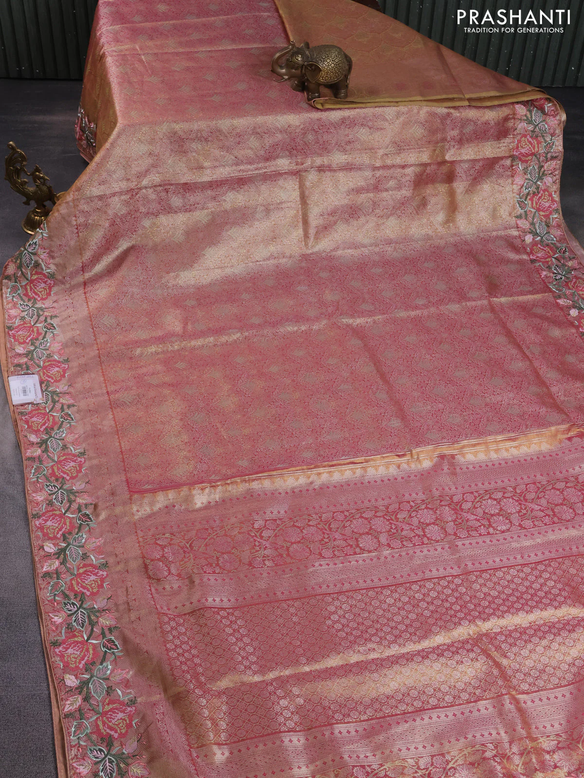 Semi kanchipuram tissue silk saree dual shade of pink with allover zari woven brocade weaves and floral design embroidery border - Image 2