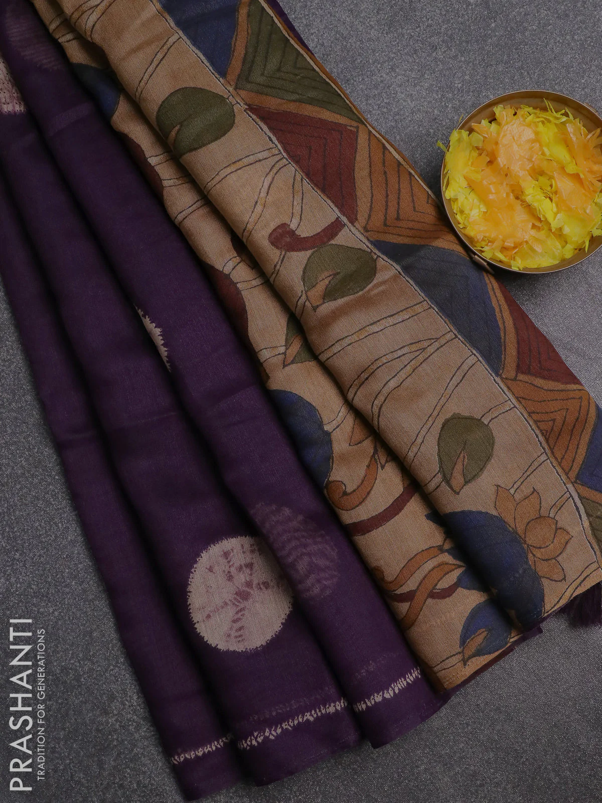Semi linen saree deep jamun and beige with shibori butta prints and kalamkari printed pallu - Image 3