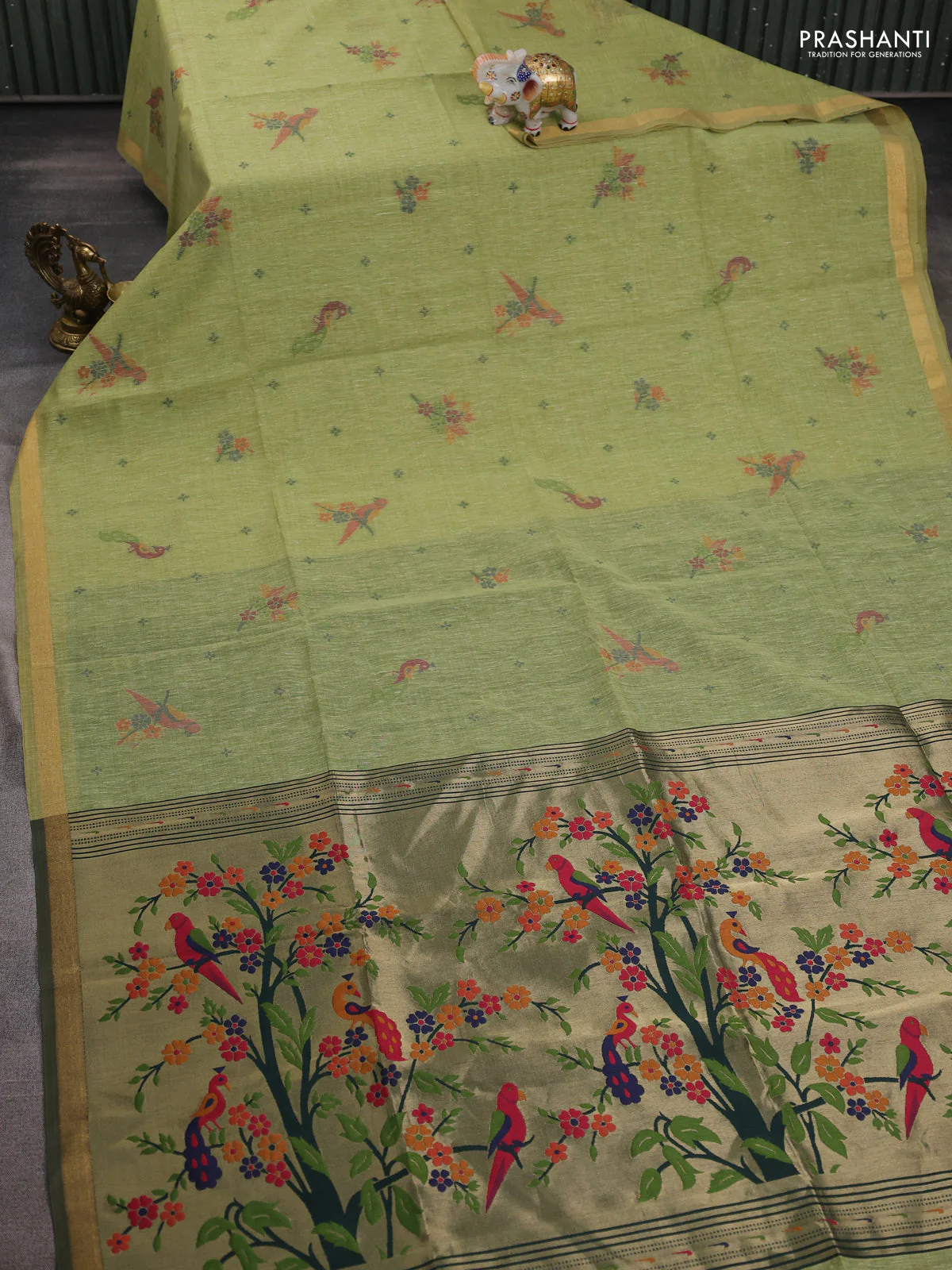 Semi linen saree light green and bottle green with allover thread woven buttas and paithani pallu - Image 2