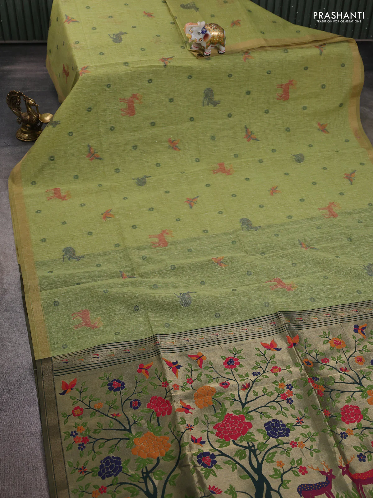 Semi linen saree light green and bottle green with allover thread woven buttas and paithani pallu - Image 2
