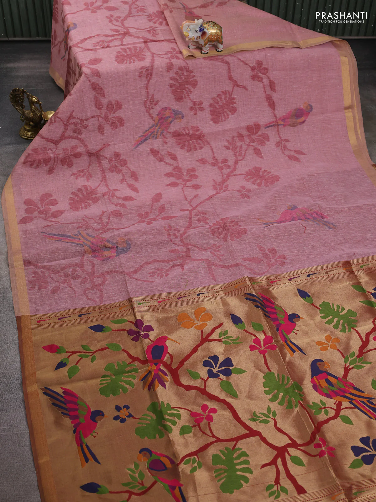 Semi linen saree peach pink and maroon with allover thread weaves and paithani pallu - Image 2