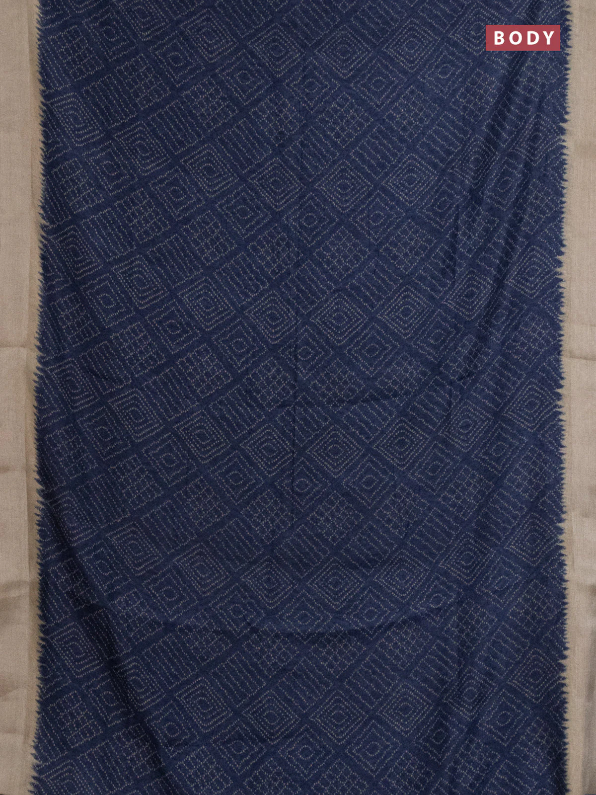 Semi linen saree peacock blue and beige with allover bandhani prints and kalamkari printed pallu & blouse - Image 2