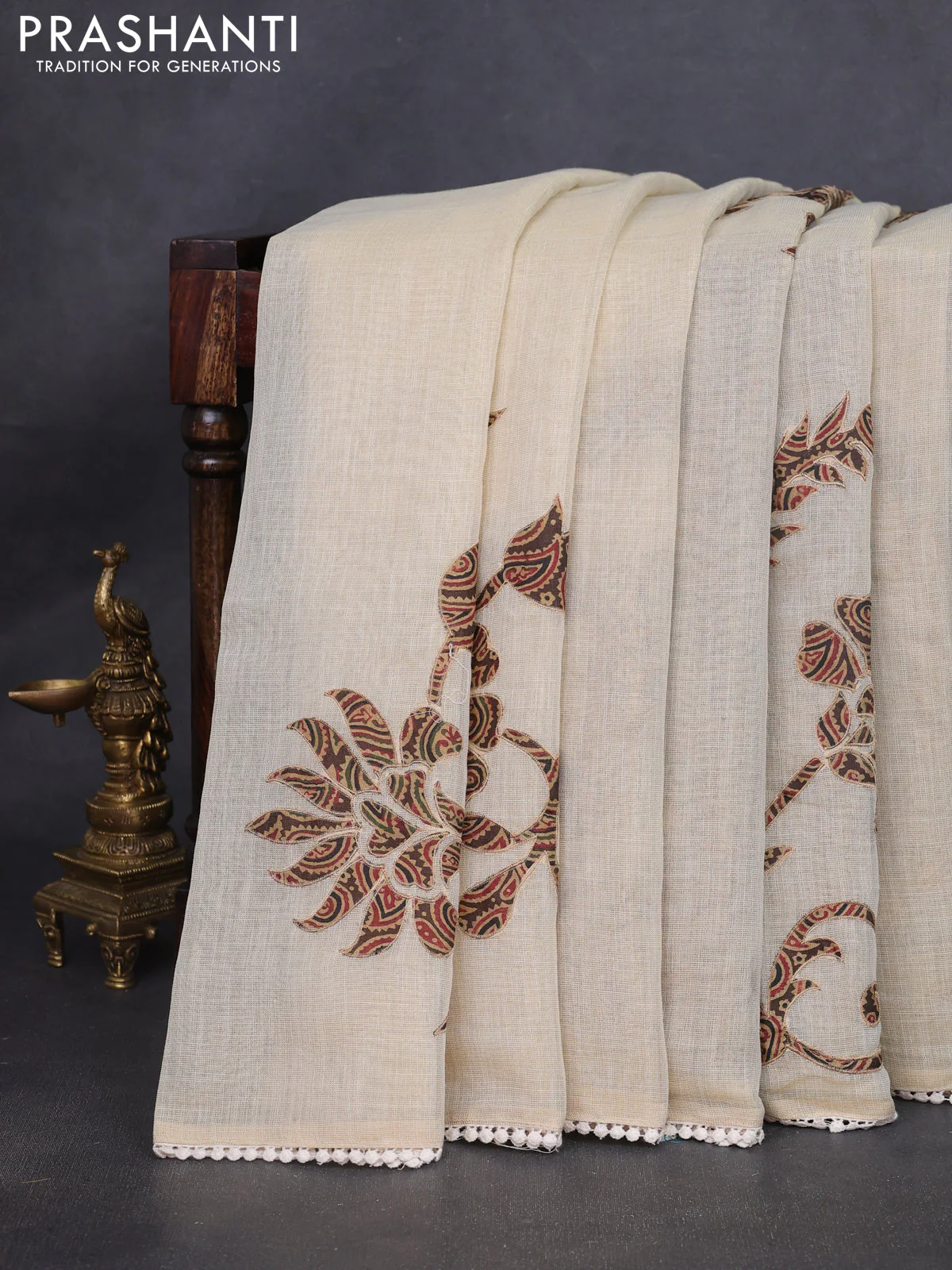 Semi linen tissue saree cream and brown with applique work and crocia lace work border - Image 3