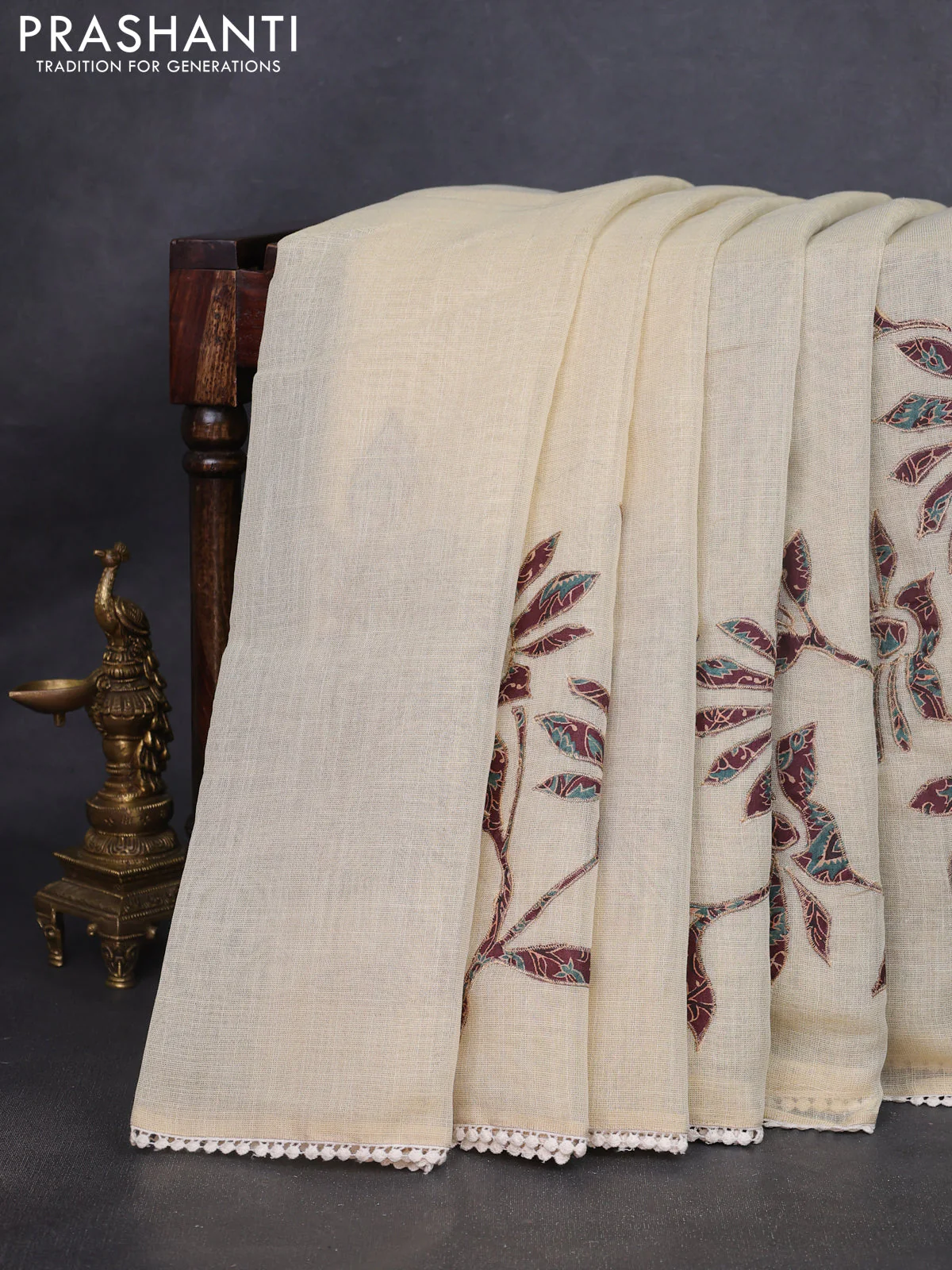 Semi linen tissue saree cream and deep maroon with kalamkari applique work and crocia lace work border - Image 3