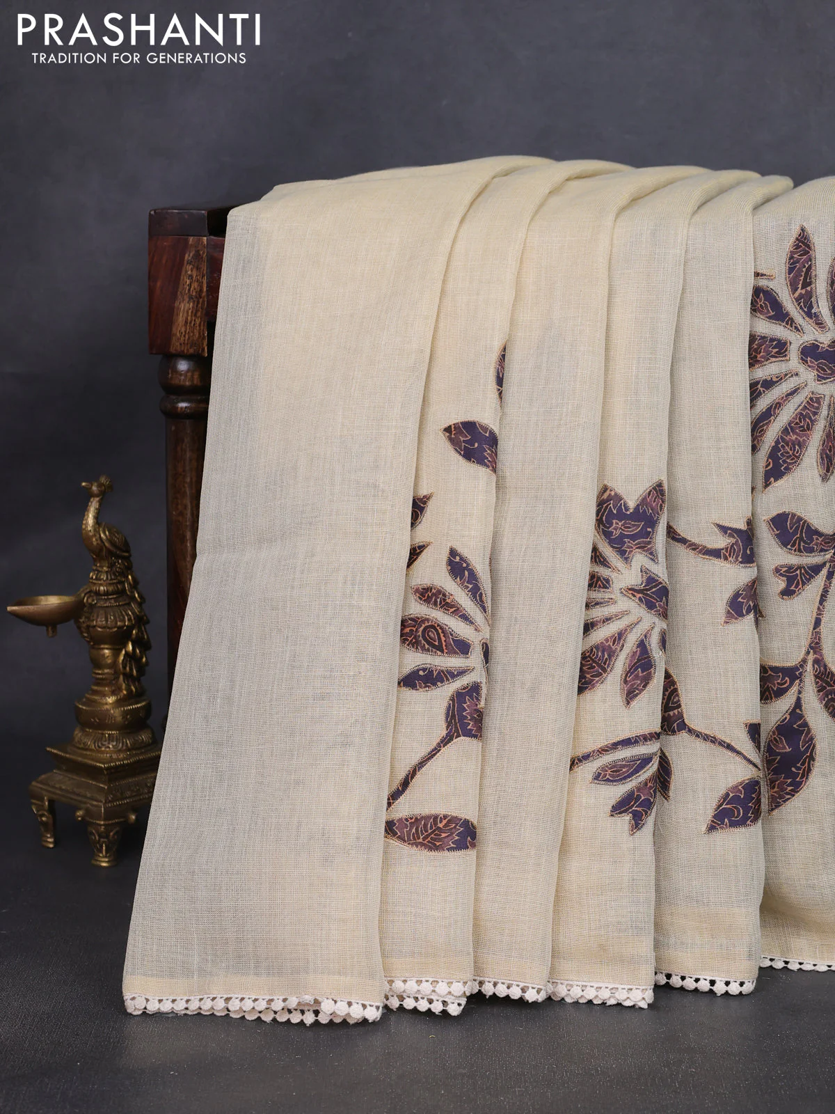 Semi linen tissue saree cream and jamun shade with kalamkari applique work and crocia lace work border - Image 3