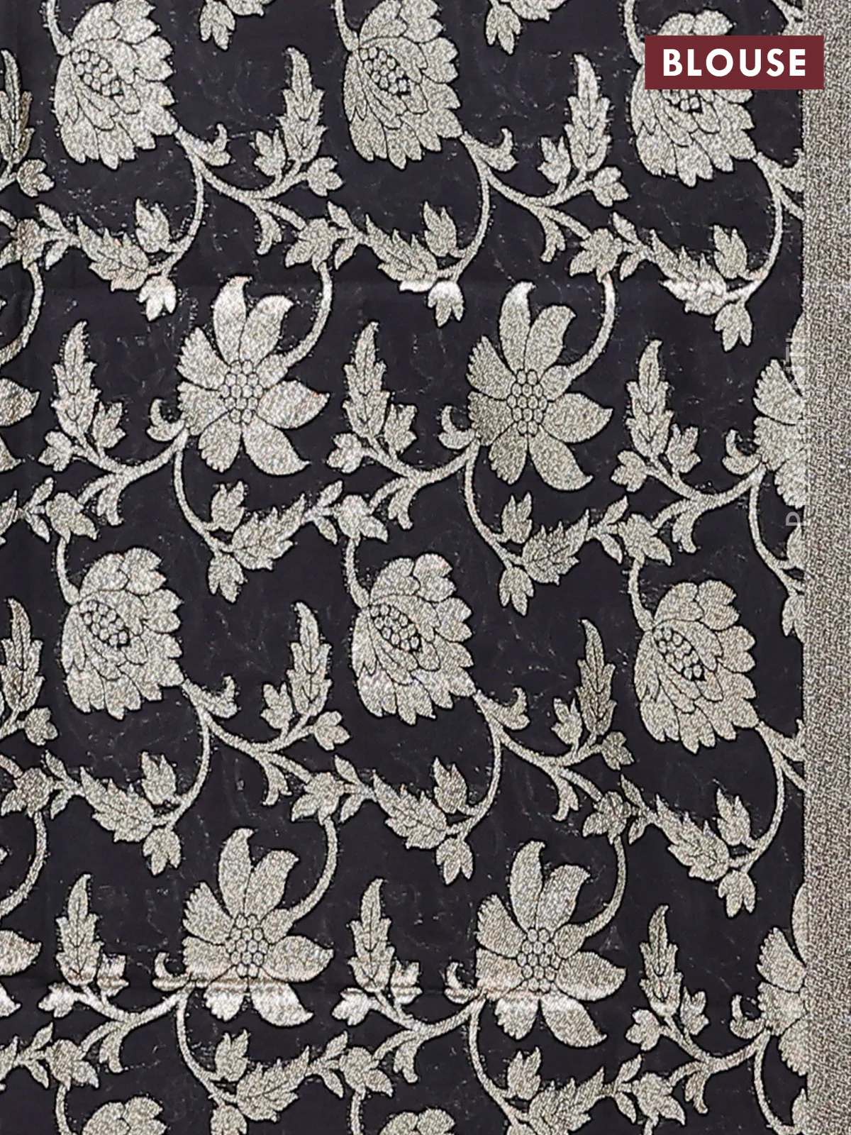 Semi mangalgiri saree lavender and black with plain body and zari woven border - Image 4
