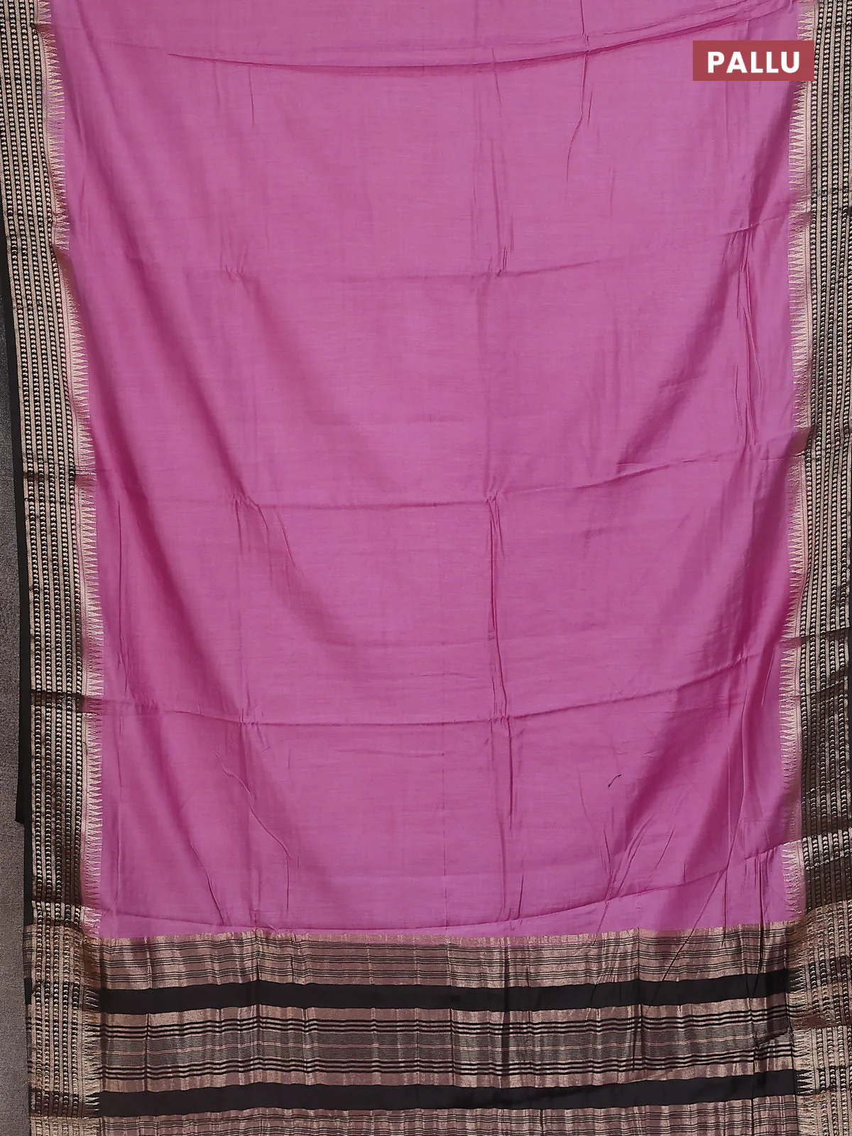 Semi mangalgiri saree mauve pink and black with plain body and zari woven border - Image 3