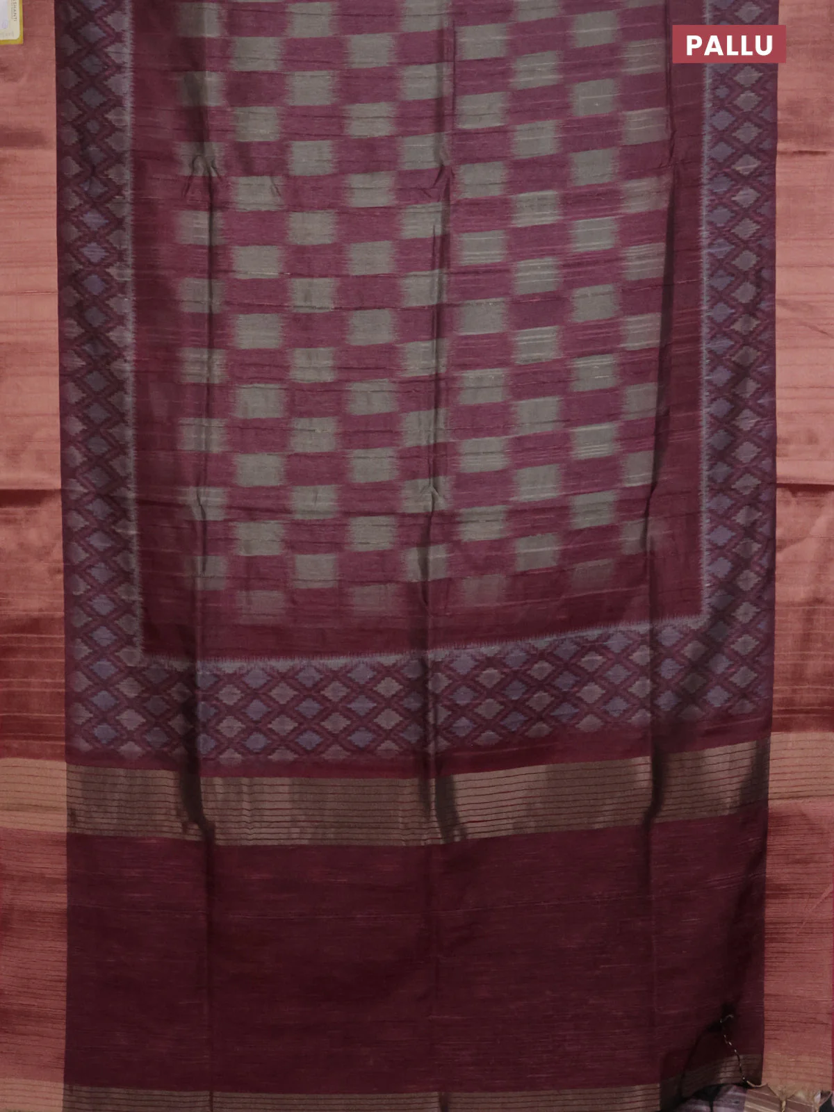 Semi matka saree grey shade and pink with allover ikat prints and zari woven border - Image 3