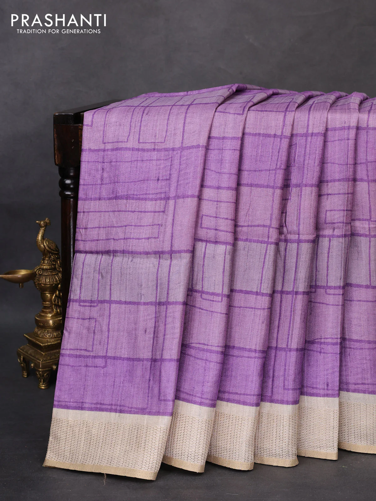 Semi matka saree lavender and beige with allover geometric prints and zari woven border - Image 2