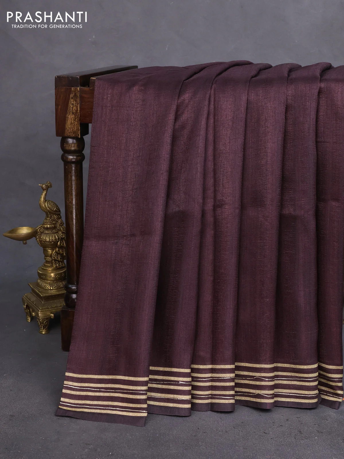 Semi matka tussar saree black and brown maroon with plain body and geometric printed pallu - Image 2