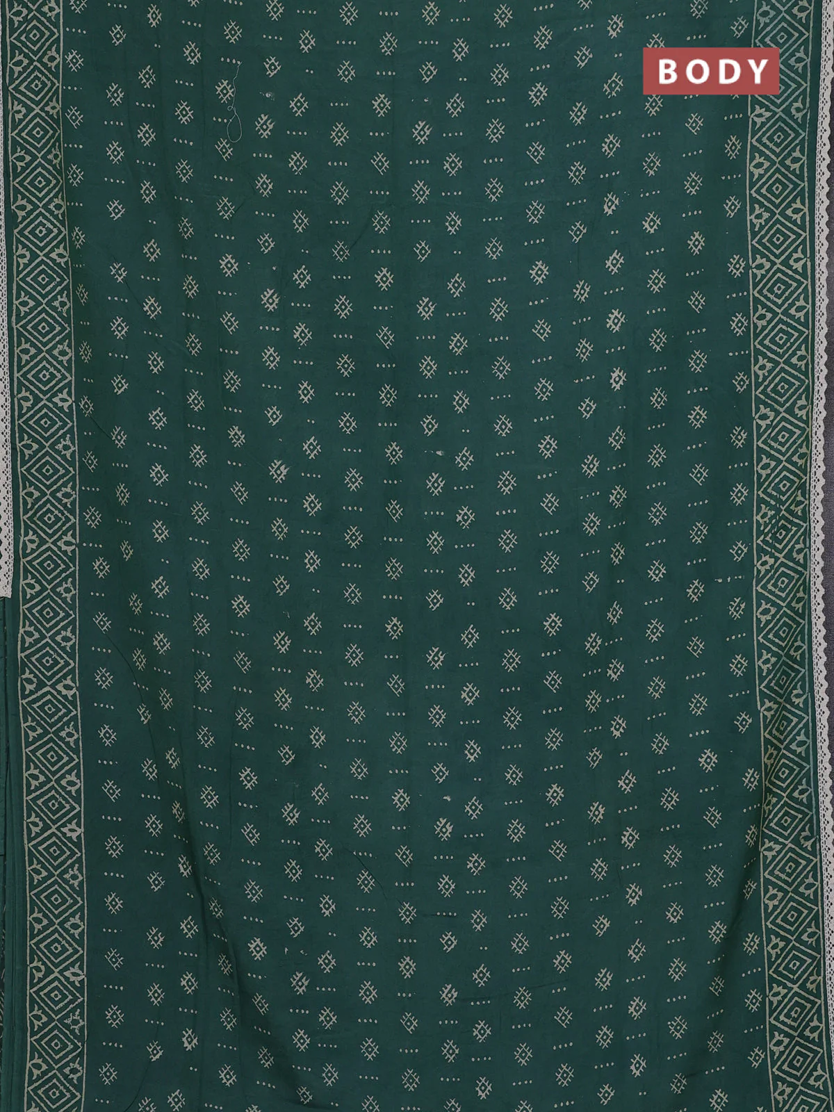 Semi pashmina silk saree green and cream with allover butta prints and crocia lace work border - Image 2