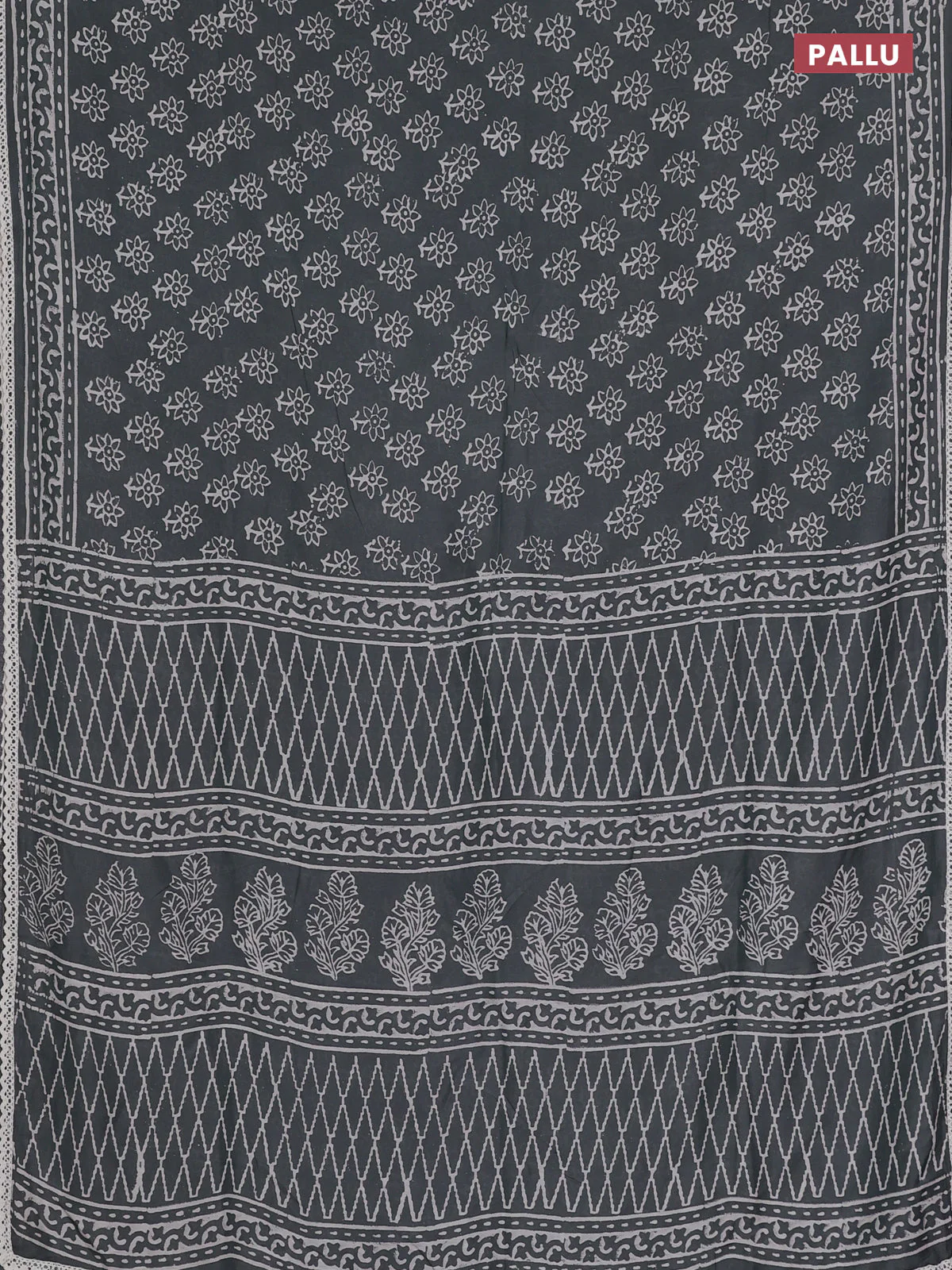 Semi pashmina silk saree grey and cream with allover floral butta prints and crocia lace work border - Image 3