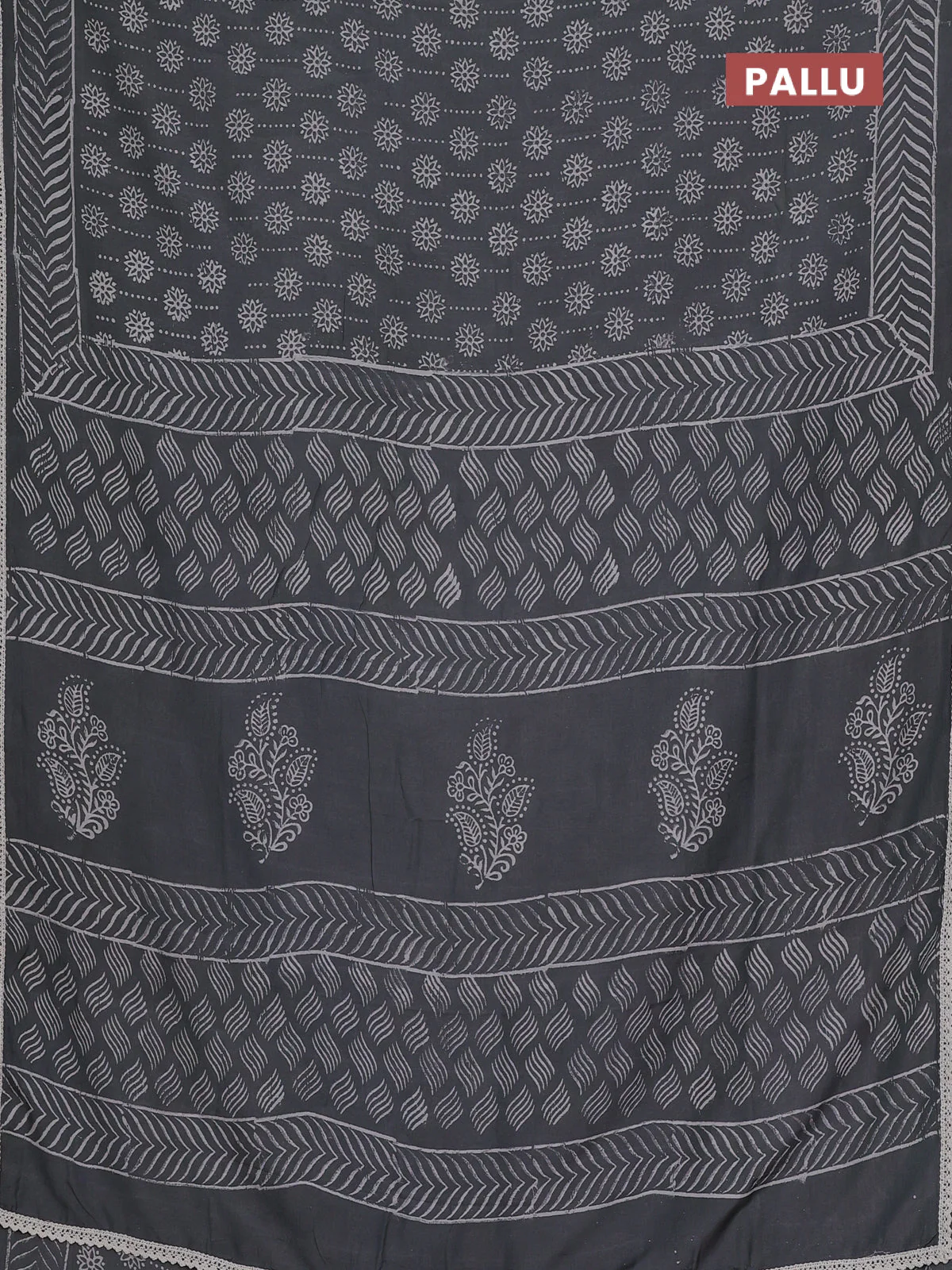Semi pashmina silk saree grey and cream with allover prints and crocia lace work border - Image 3