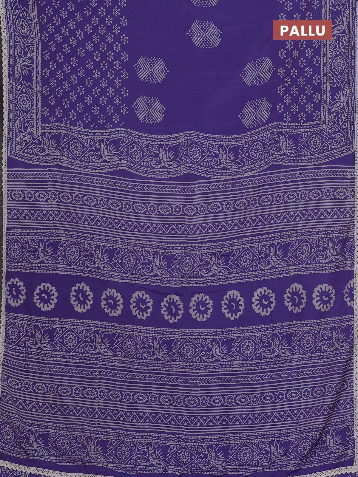 Semi pashmina silk saree violet and cream with butta prints and crocia lace work border - Image 3